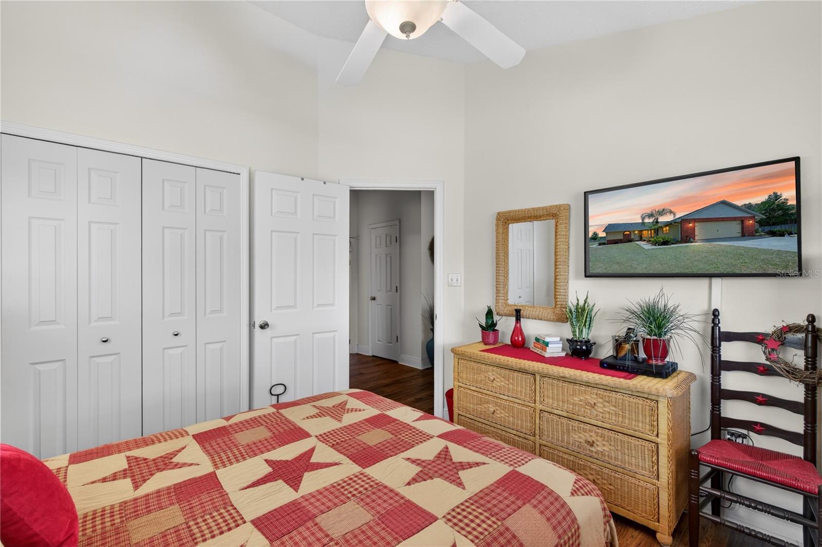 23440 OAK LN, SORRENTO, FL, 32776