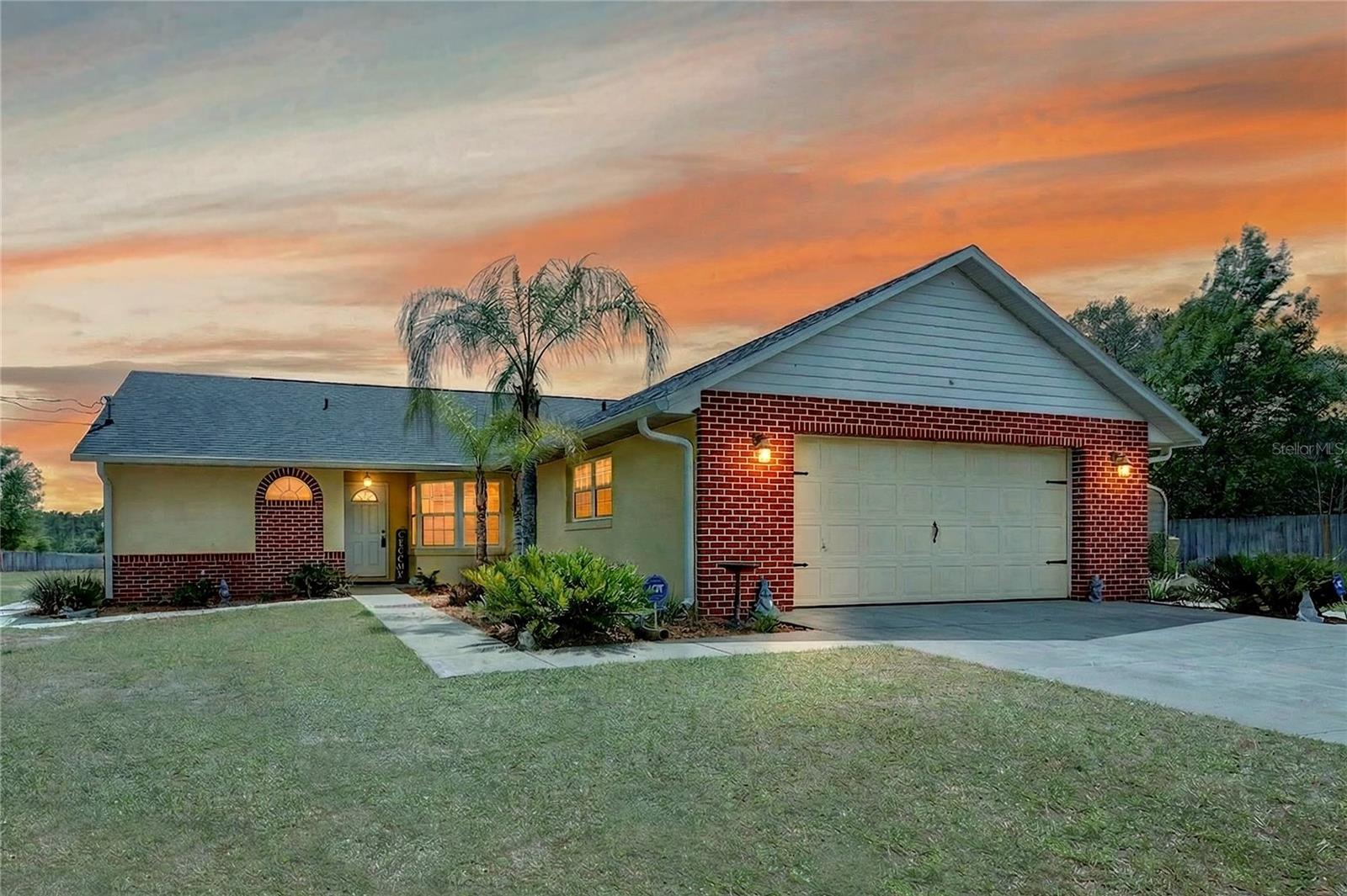 23440 OAK LN, SORRENTO, FL, 32776