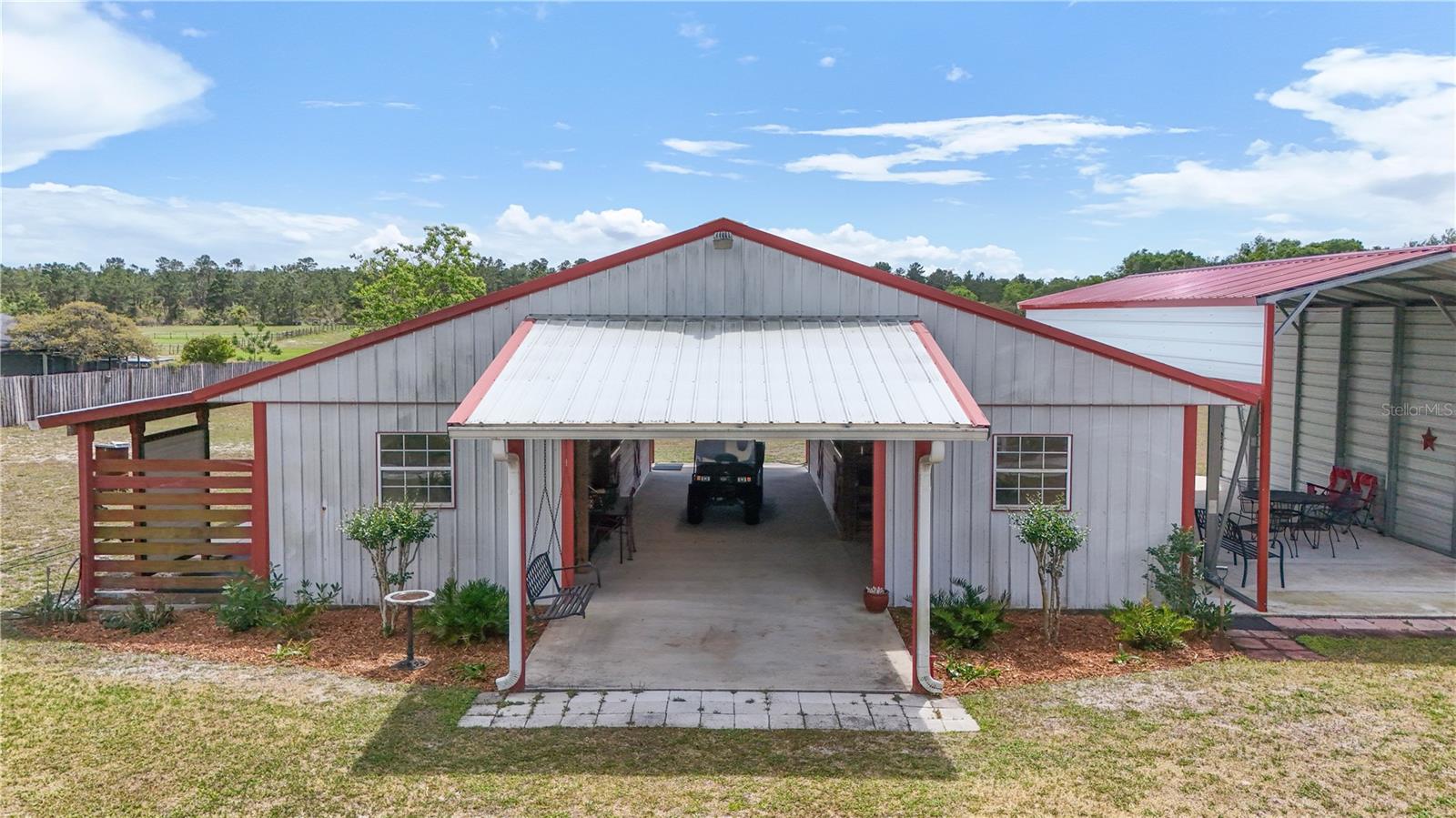 23440 OAK LN, SORRENTO, FL, 32776