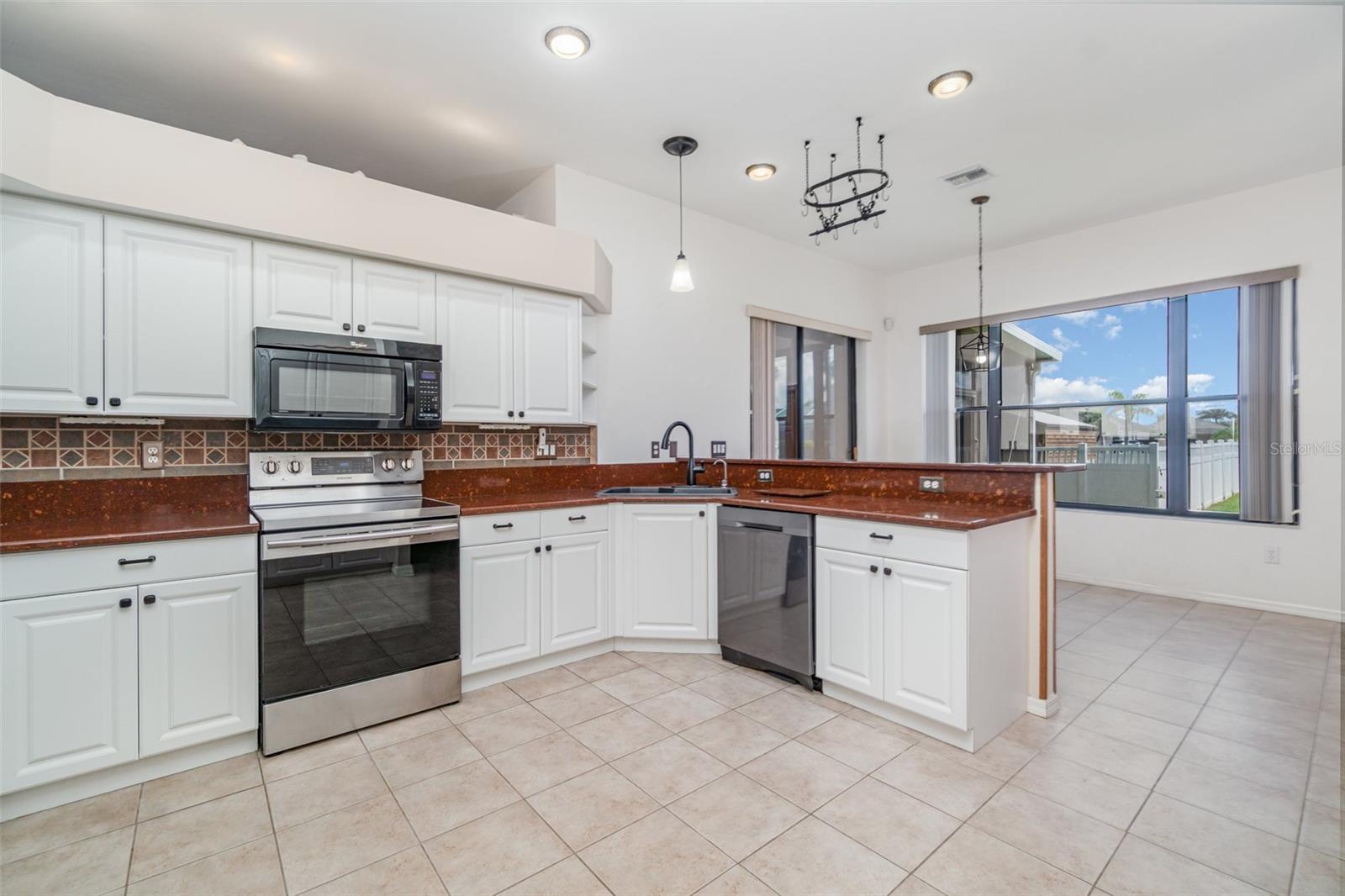 2725 SW 28TH PL, CAPE CORAL, FL, 33914