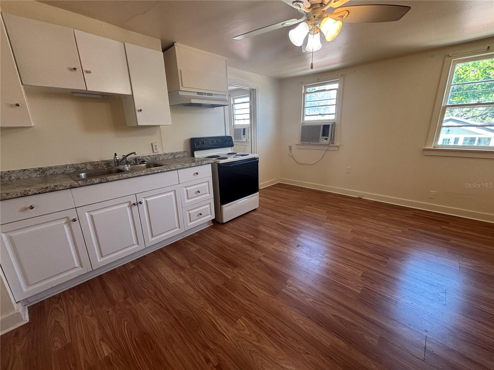 507 CLEVELAND AVE SW #2, LARGO, FL, 33770