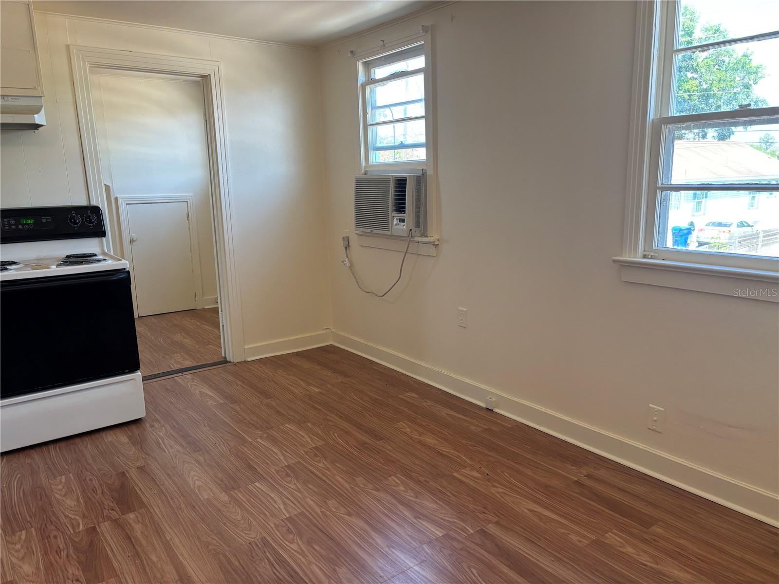 507 CLEVELAND AVE SW #2, LARGO, FL, 33770