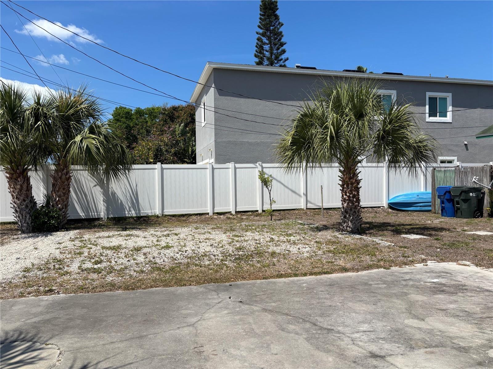 507 CLEVELAND AVE SW #2, LARGO, FL, 33770