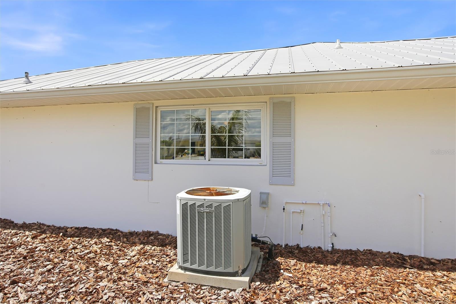 361 WHERLEY AVE SE, PORT CHARLOTTE, FL, 33952