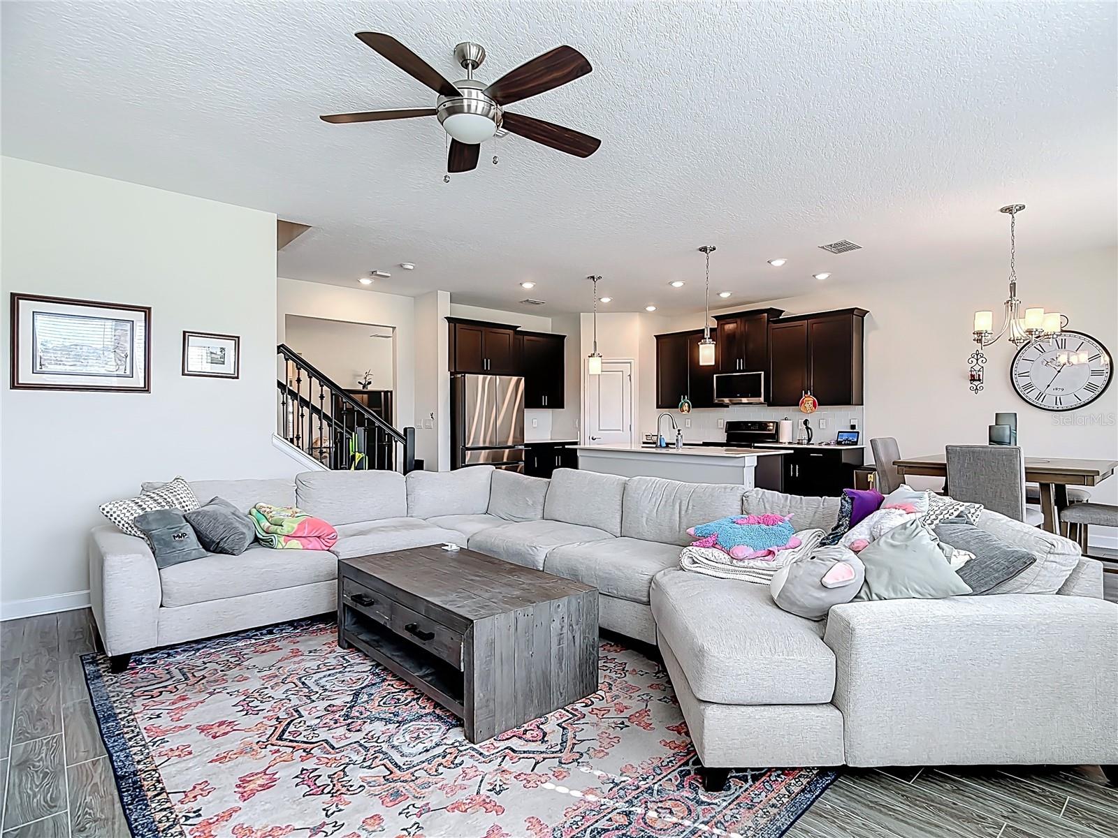 460 BRUNSWICK DR, DAVENPORT, FL, 33837