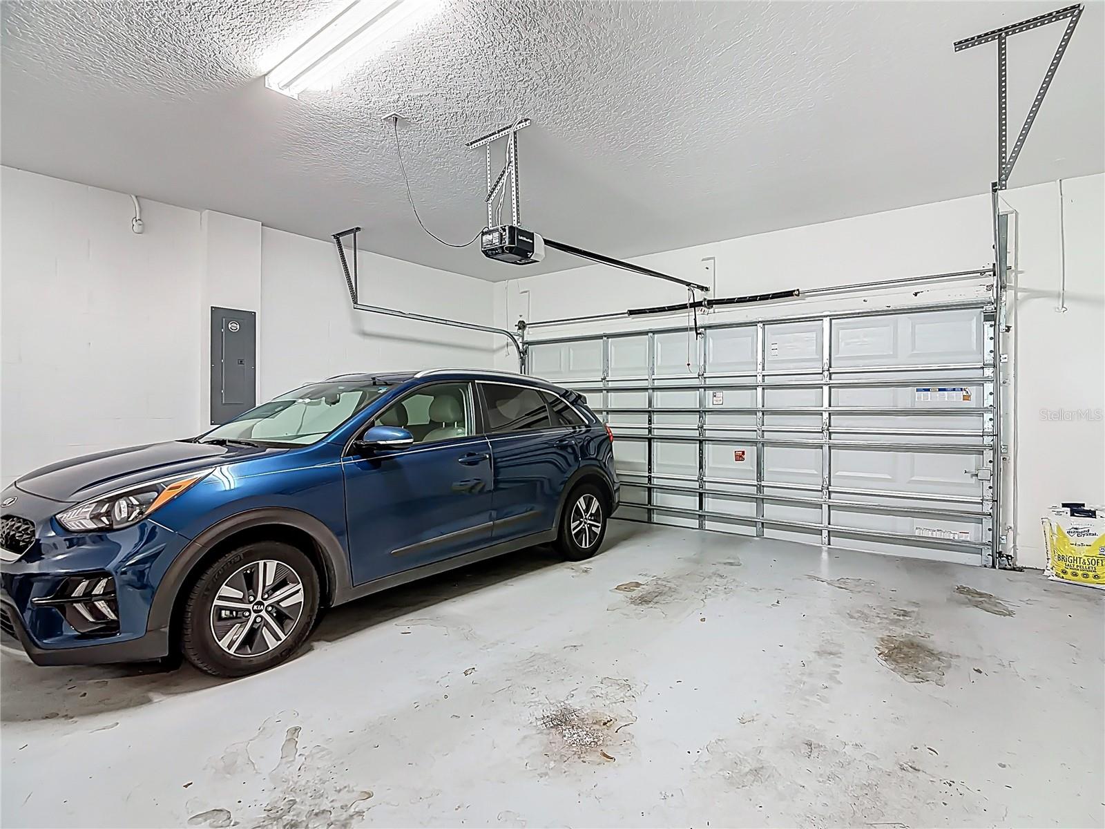 460 BRUNSWICK DR, DAVENPORT, FL, 33837