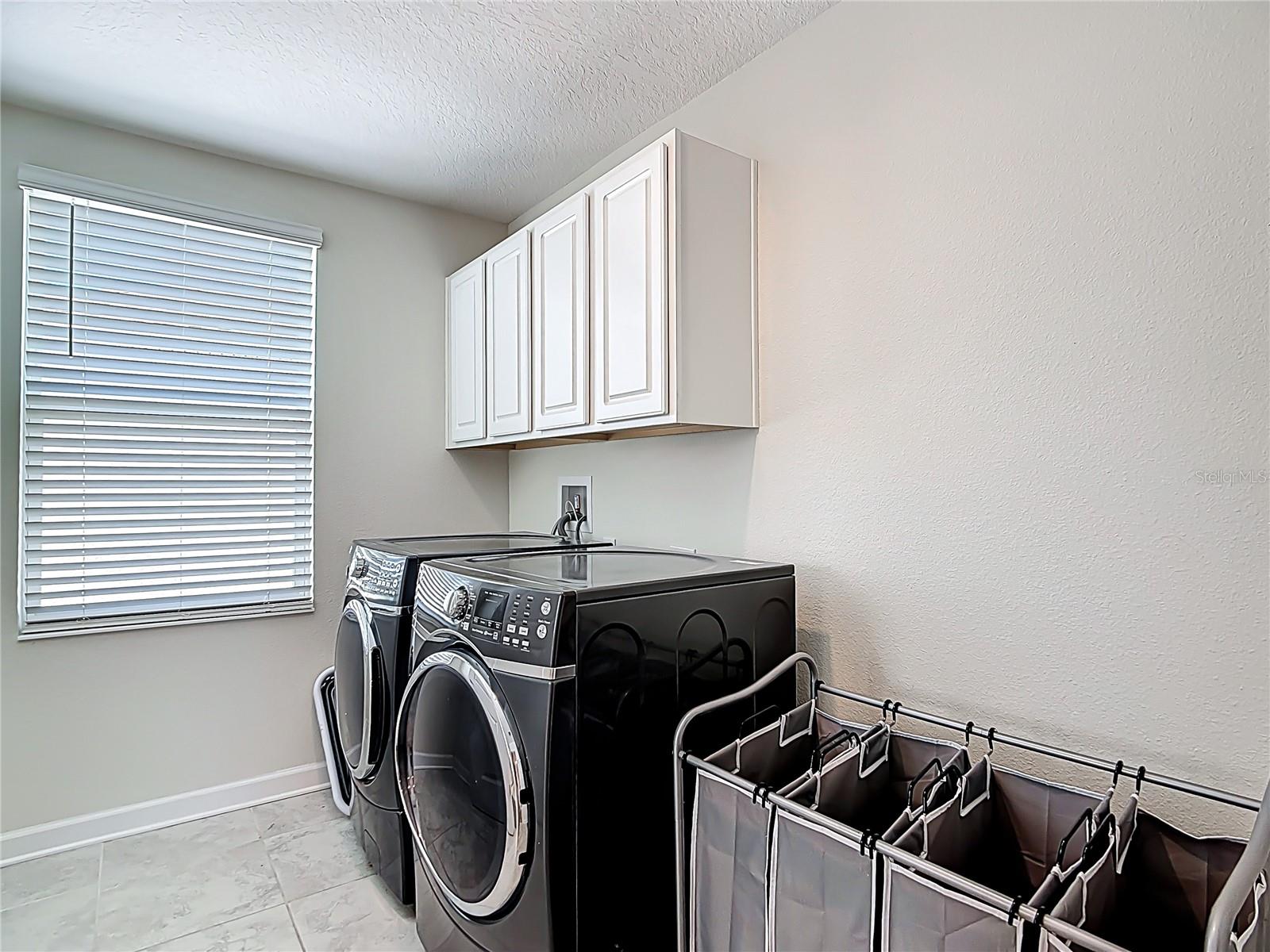 460 BRUNSWICK DR, DAVENPORT, FL, 33837