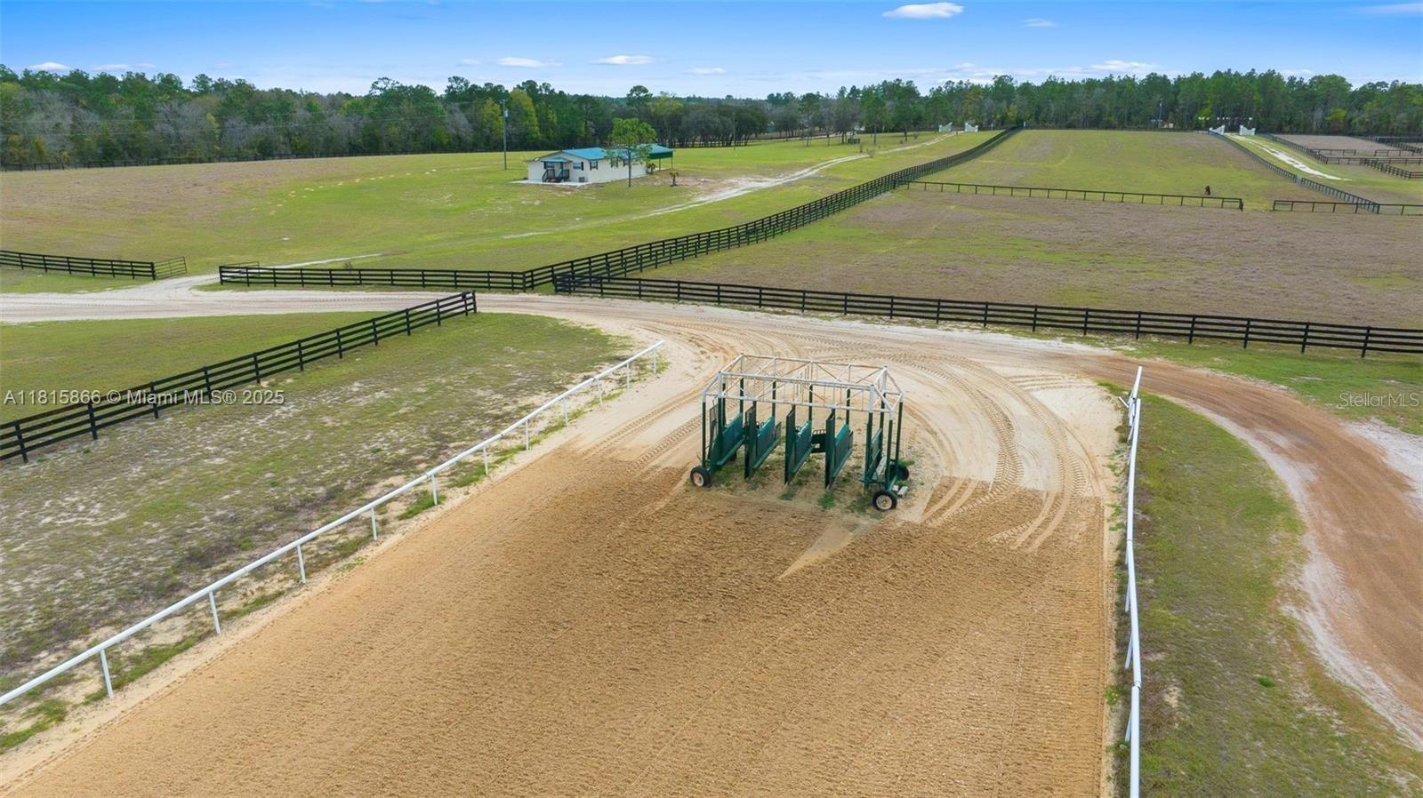 12451 NE 20TH ST, WILLISTON, FL, 32696