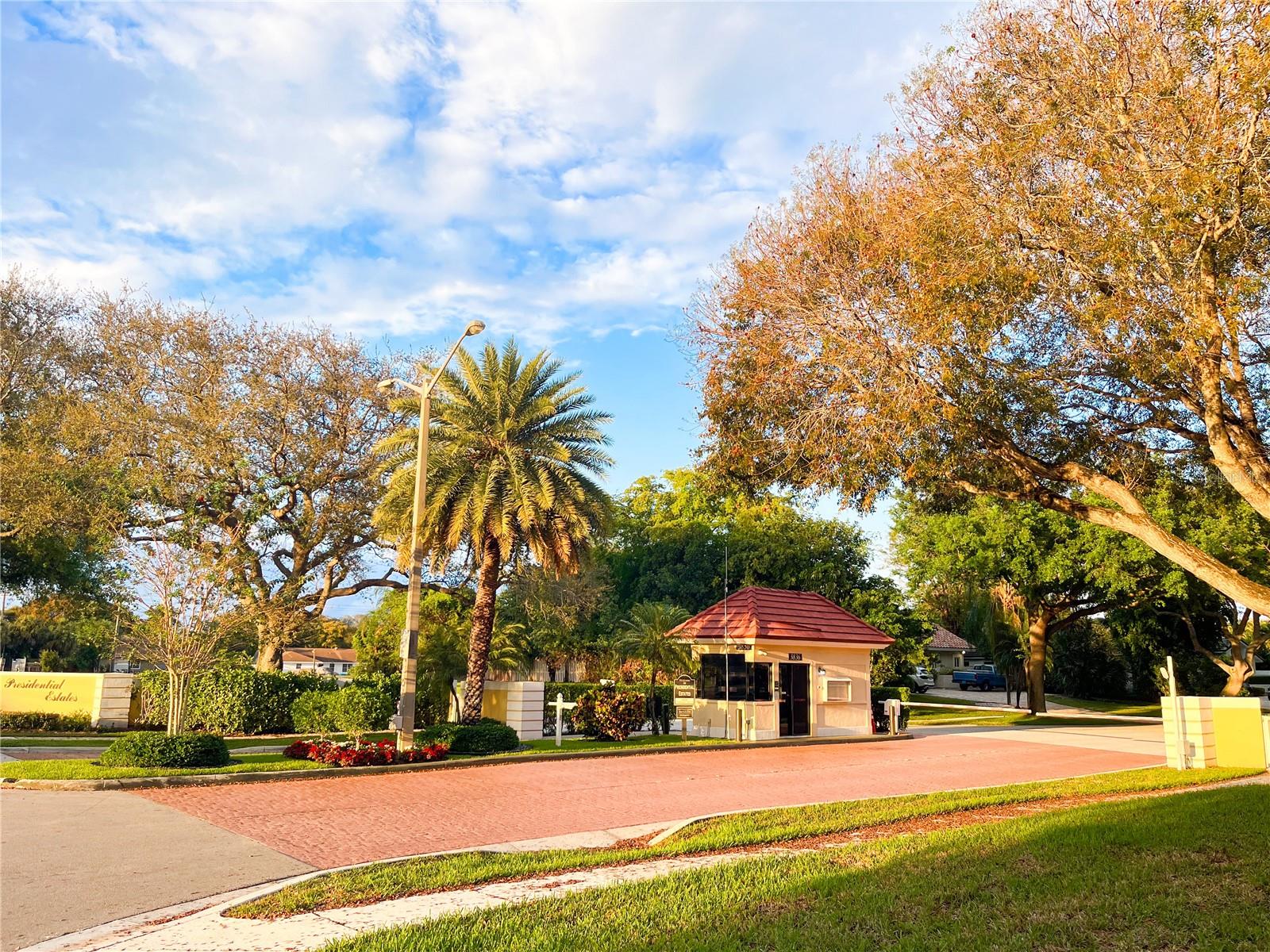 3635 WHITEHALL DR #401, WEST PALM BEACH, FL, 33401