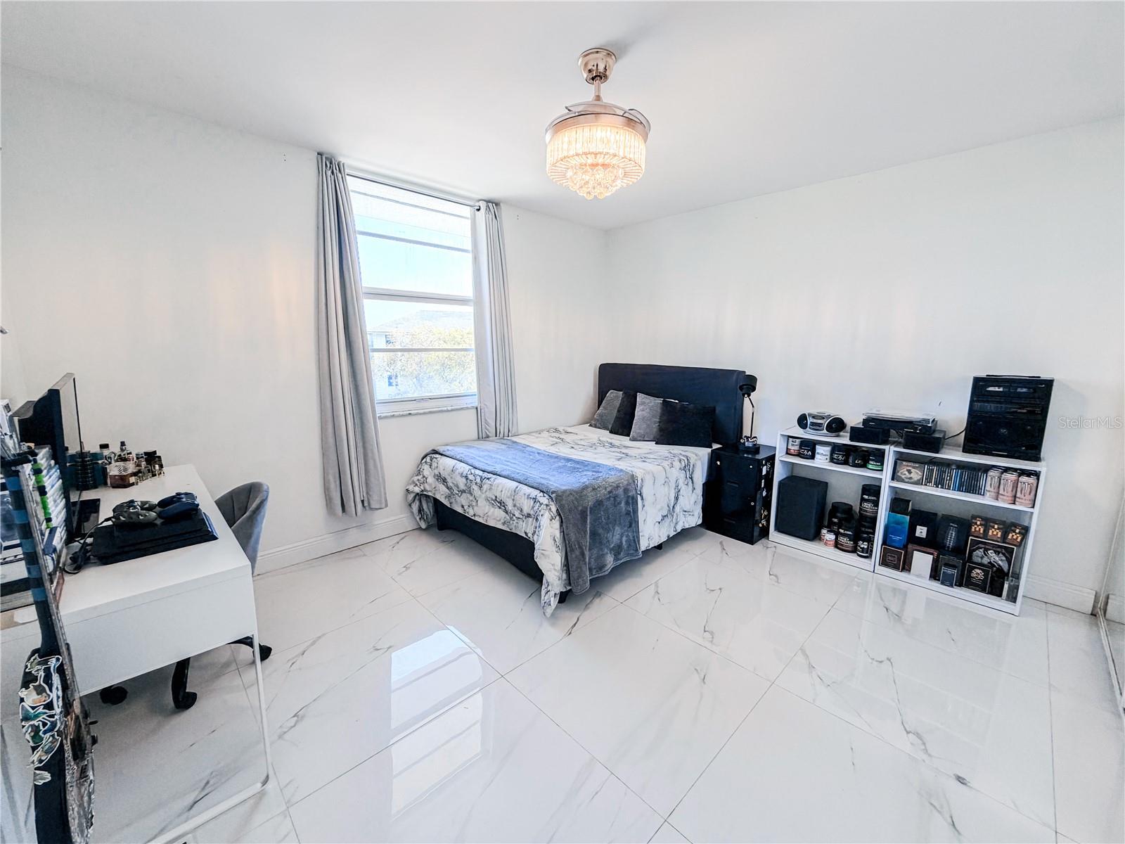 3635 WHITEHALL DR #401, WEST PALM BEACH, FL, 33401