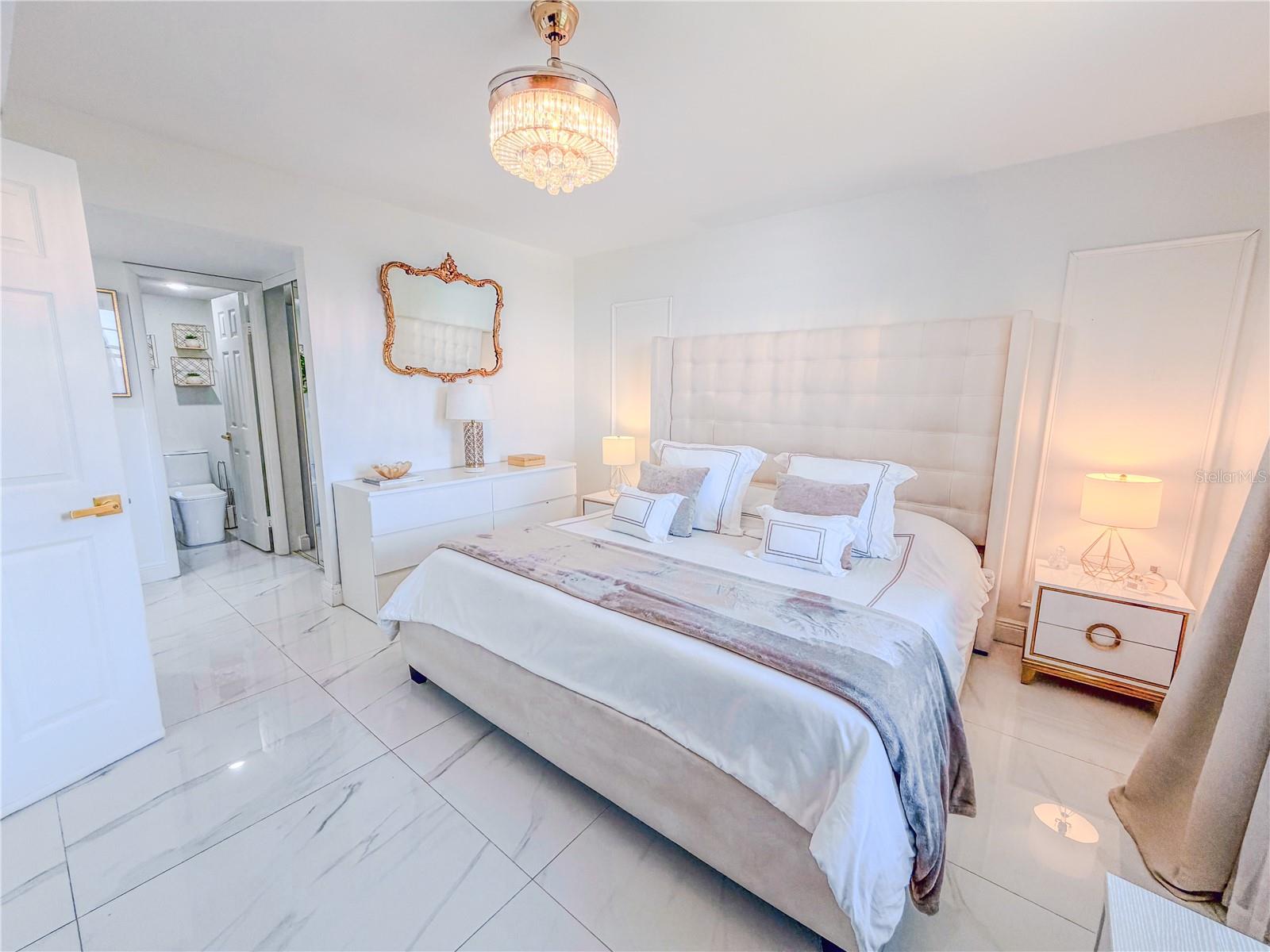 3635 WHITEHALL DR #401, WEST PALM BEACH, FL, 33401