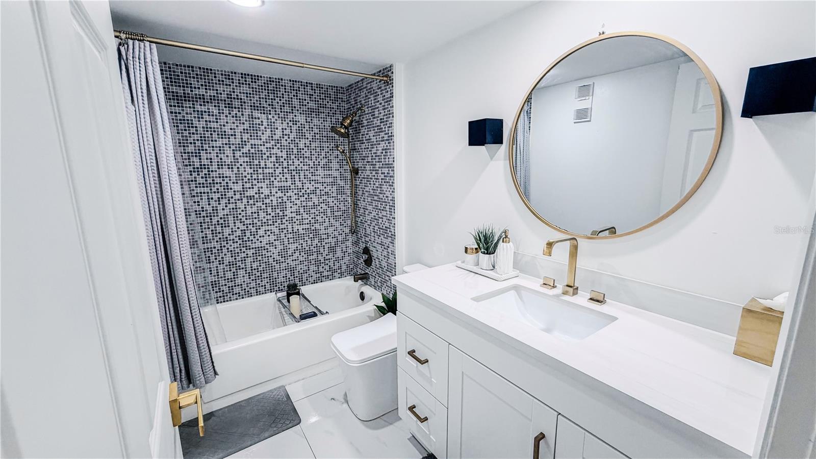 3635 WHITEHALL DR #401, WEST PALM BEACH, FL, 33401