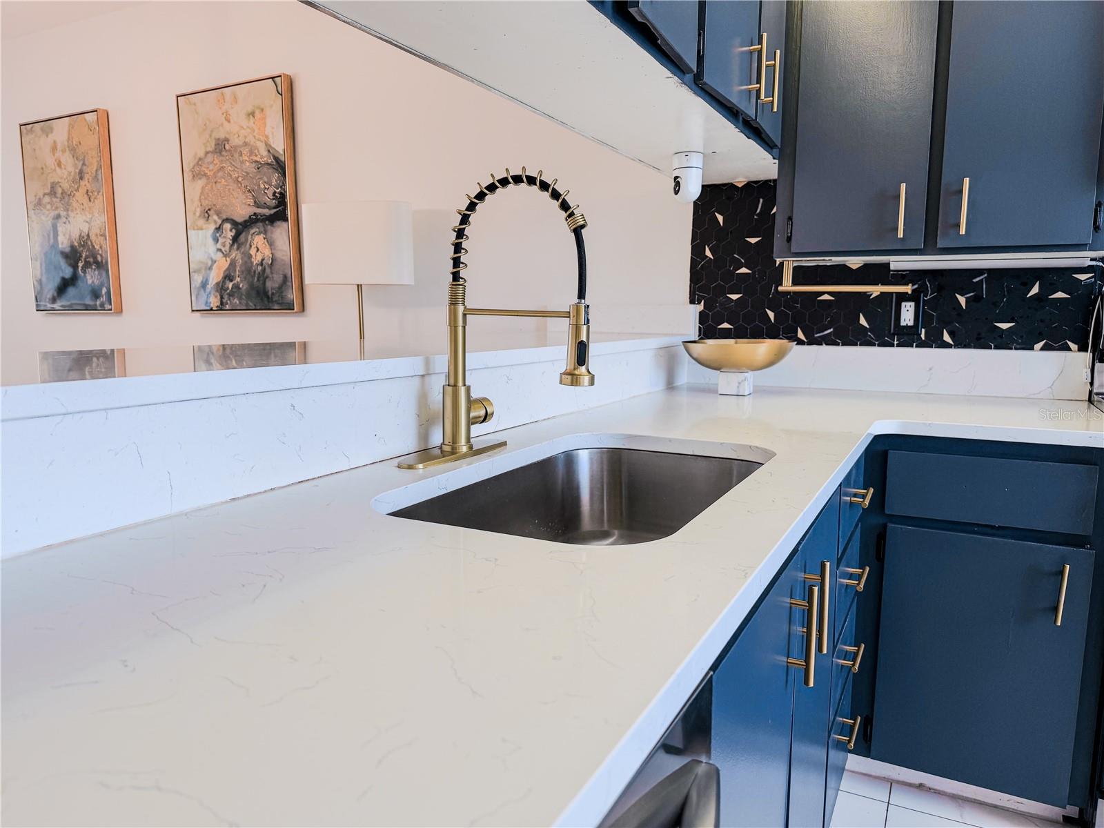 3635 WHITEHALL DR #401, WEST PALM BEACH, FL, 33401