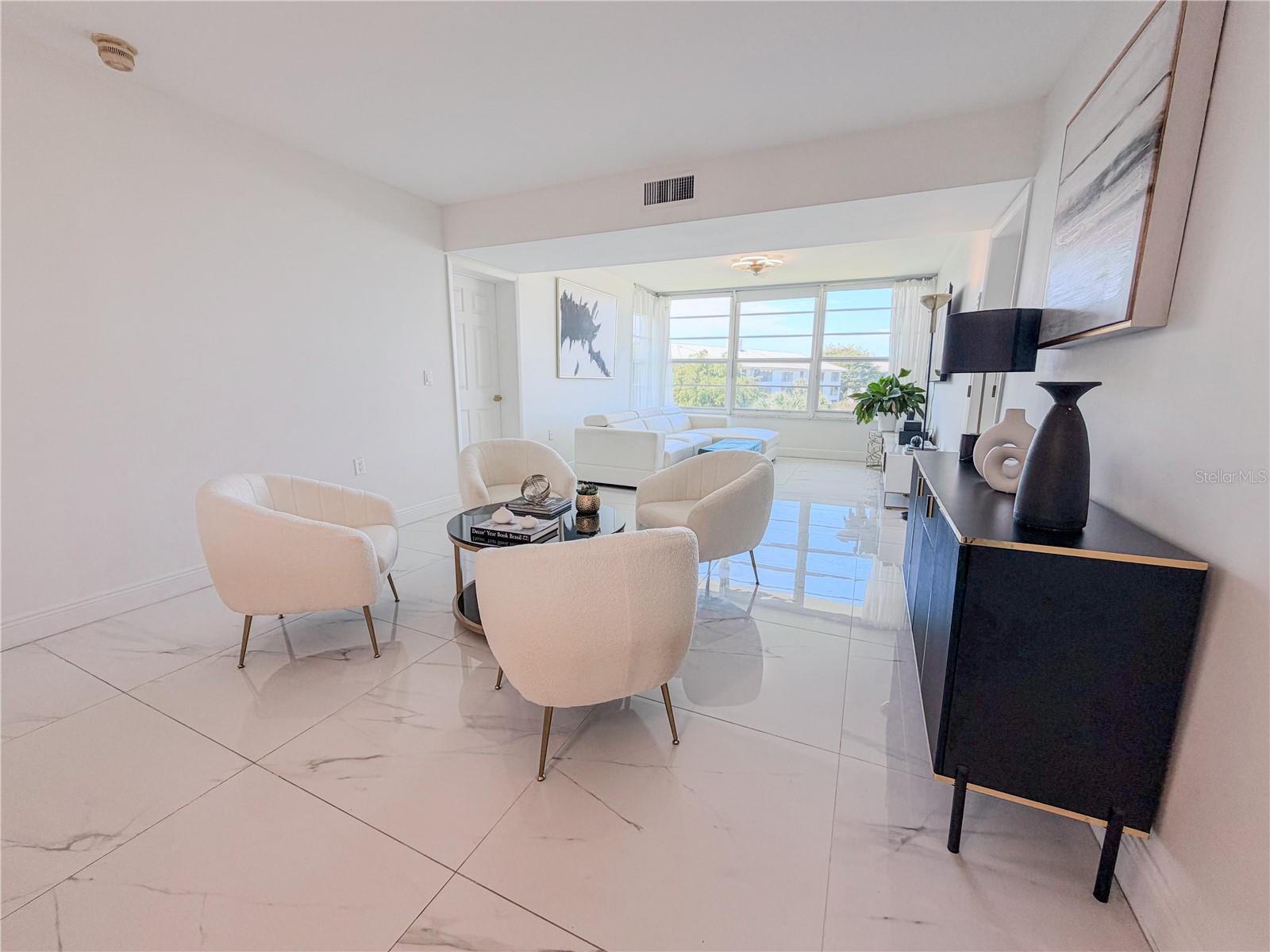 3635 WHITEHALL DR #401, WEST PALM BEACH, FL, 33401