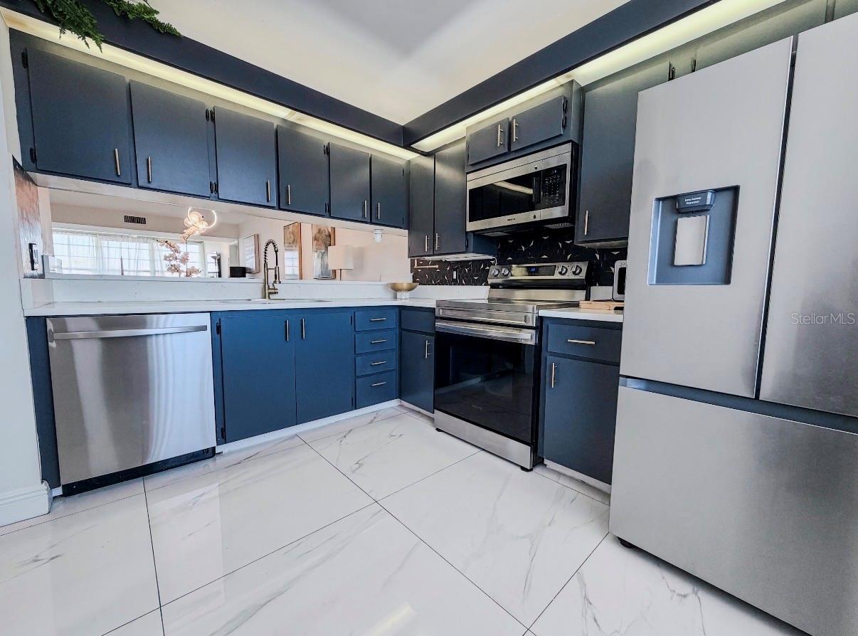 3635 WHITEHALL DR #401, WEST PALM BEACH, FL, 33401