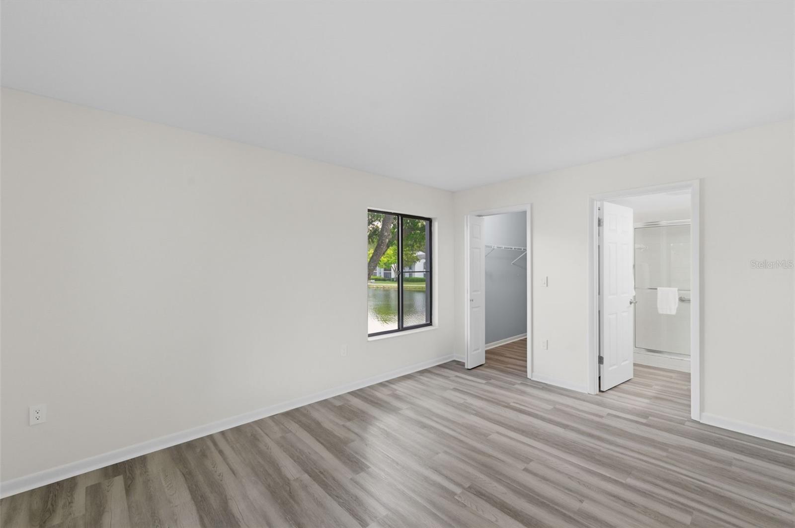 Primary with walk-in closet and En-suite