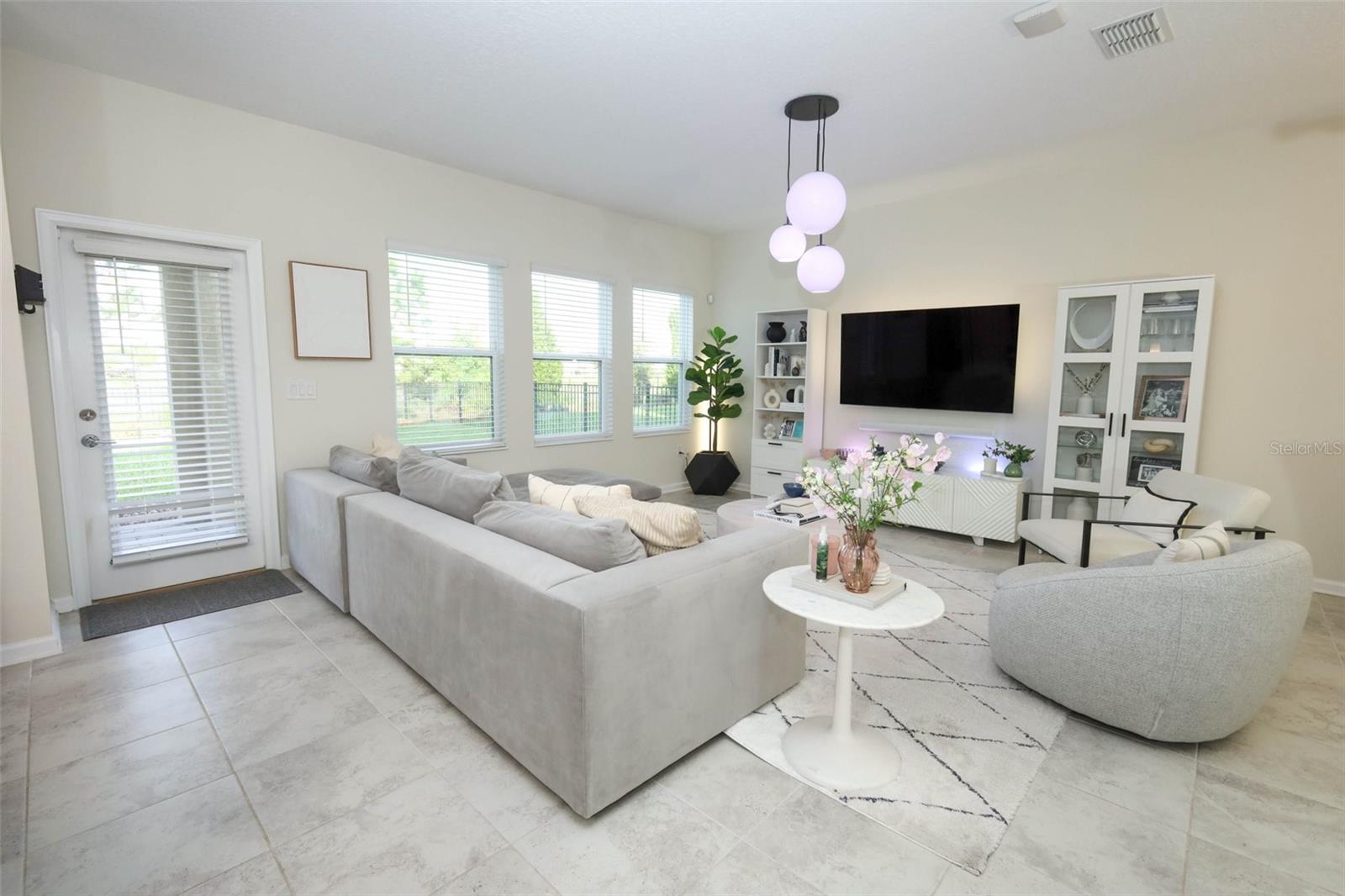 1076 DOWNSWING PL, DAVENPORT, FL, 33896