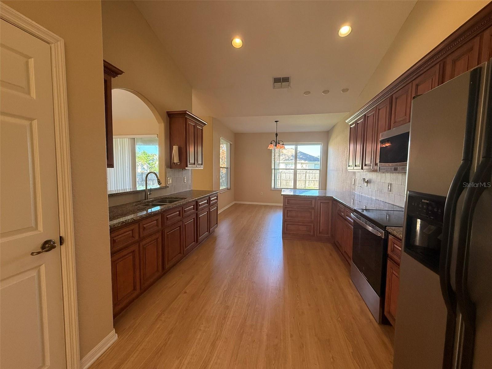 5398 OXFORD MANOR CIR, LAKELAND, FL, 33810