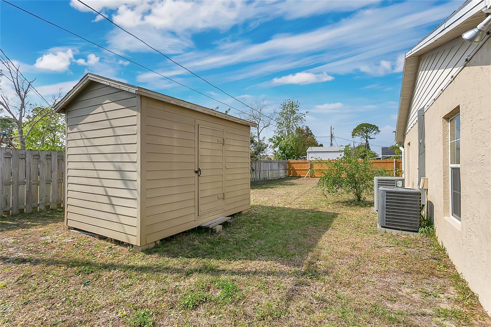 2522 EVERGREEN DR, EDGEWATER, FL, 32141