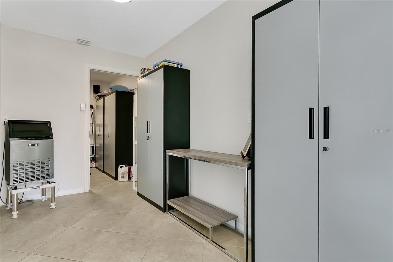 2522 EVERGREEN DR, EDGEWATER, FL, 32141