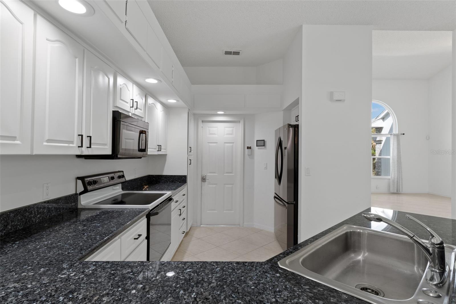 199 N CRYSTAL MEADOW PATH, LECANTO, FL, 34461