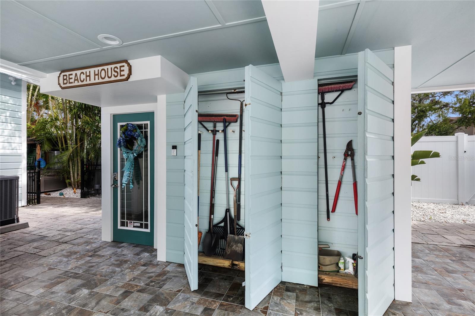 202 FAIRMONT ST, CLEARWATER, FL, 33755