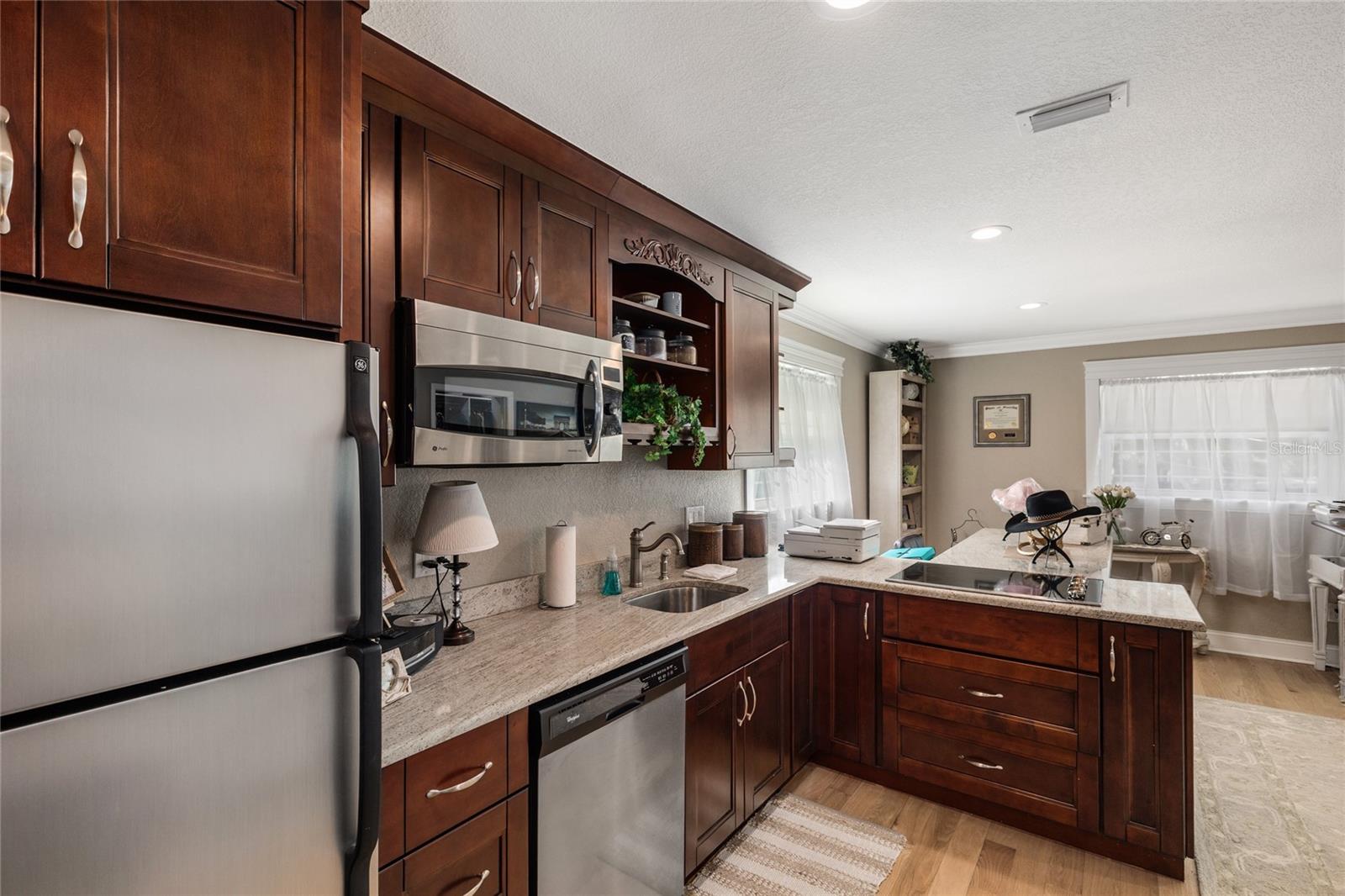 202 FAIRMONT ST, CLEARWATER, FL, 33755