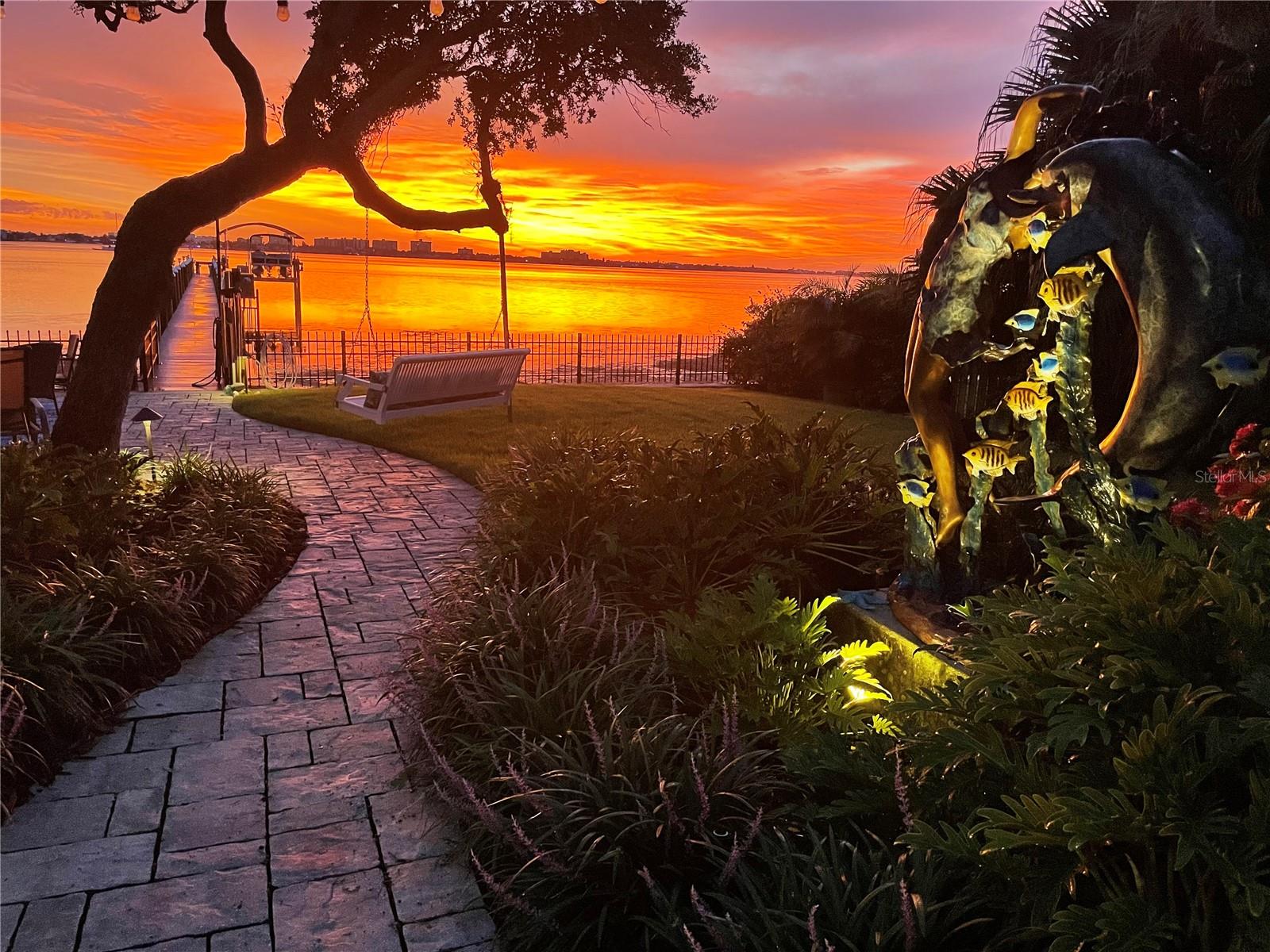 How is this for a sunset.  The mermaid is all lit up