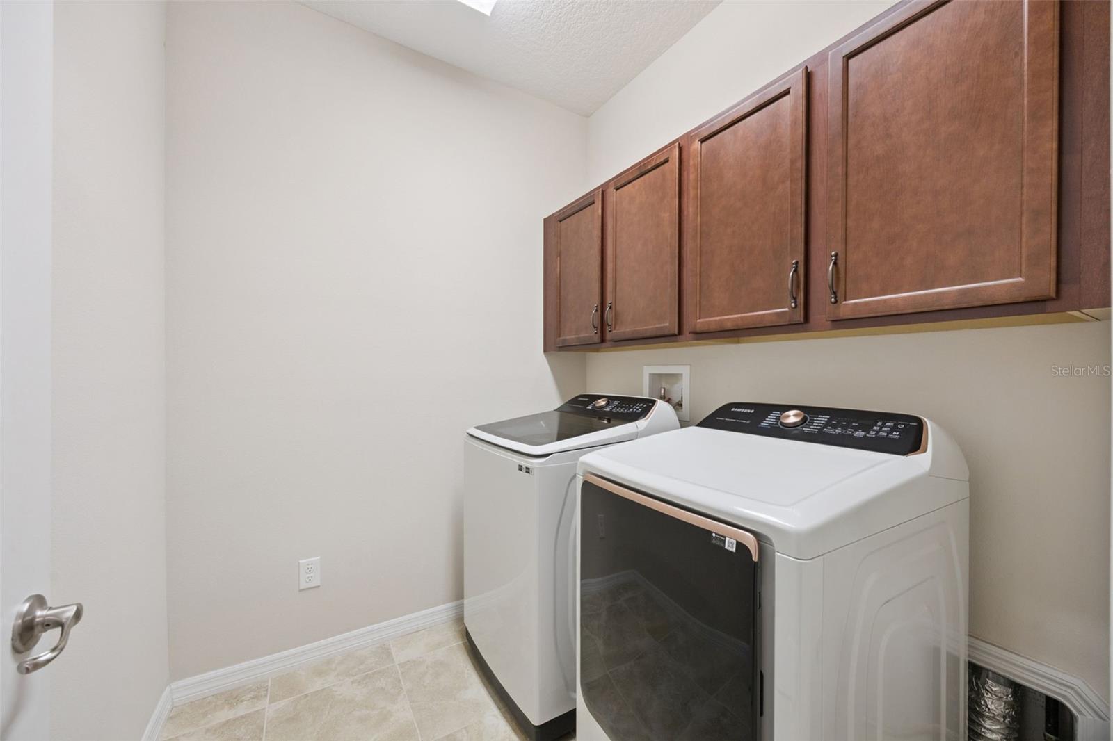 588 AUTUMN ASH DR, CLERMONT, FL, 34715