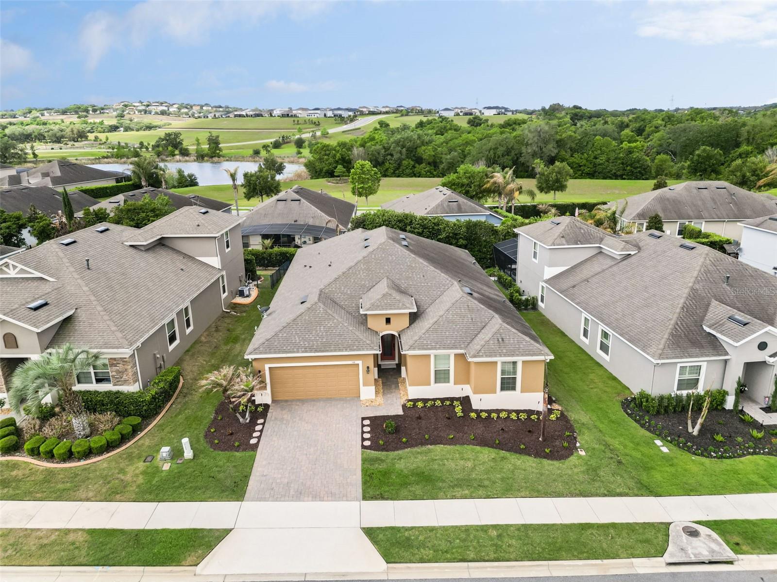 588 AUTUMN ASH DR, CLERMONT, FL, 34715