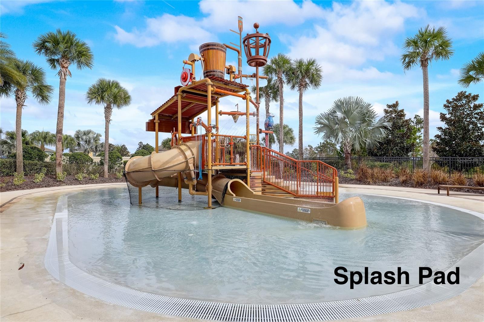 588 AUTUMN ASH DR, CLERMONT, FL, 34715