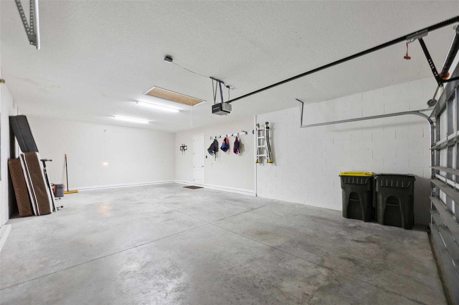 588 AUTUMN ASH DR, CLERMONT, FL, 34715