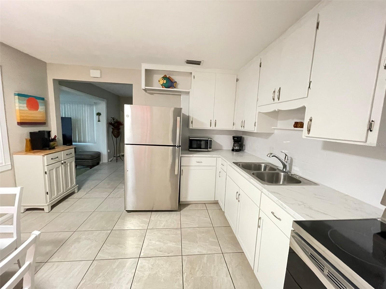 828 S TUTTLE AVE #A, SARASOTA, FL, 34237
