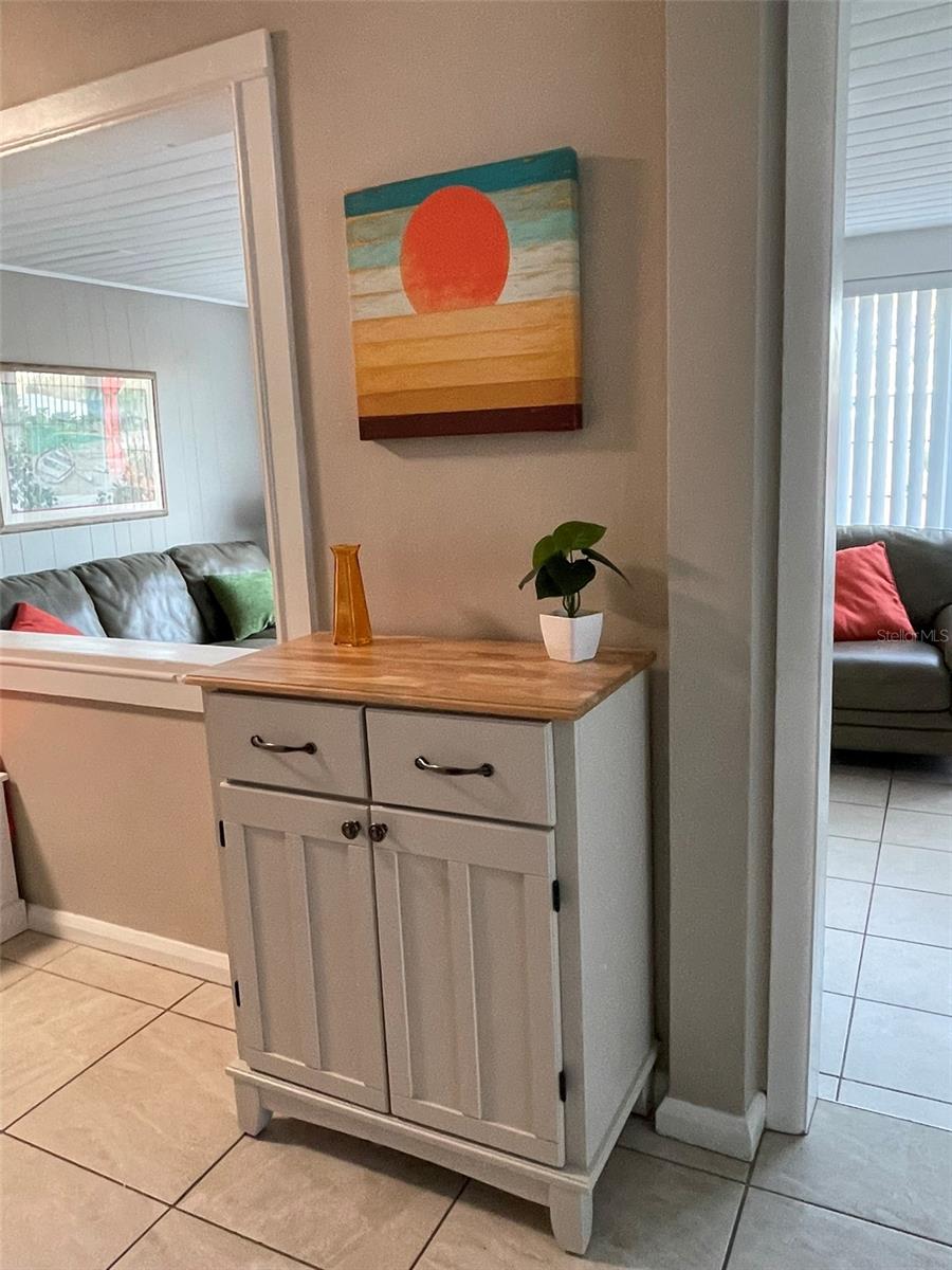 828 S TUTTLE AVE #A, SARASOTA, FL, 34237