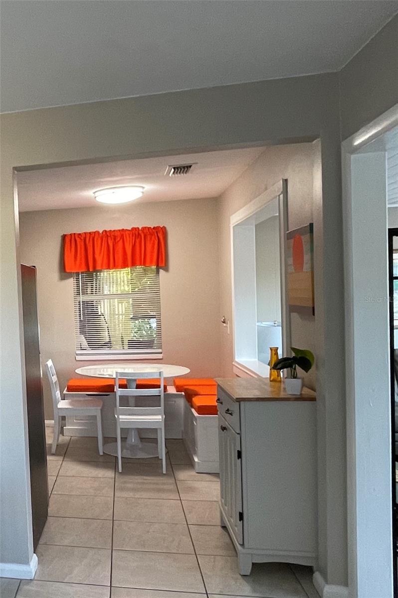 828 S TUTTLE AVE #A, SARASOTA, FL, 34237