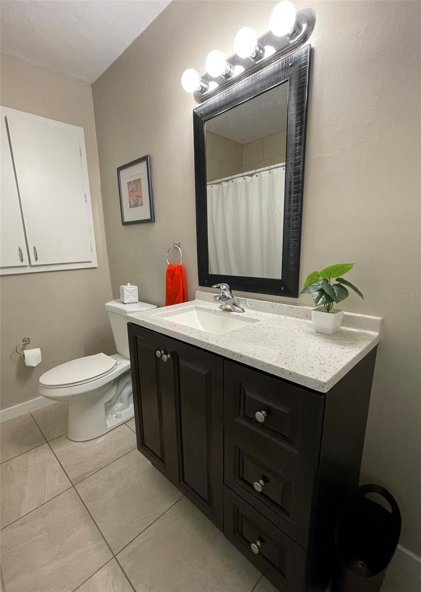 828 S TUTTLE AVE #A, SARASOTA, FL, 34237