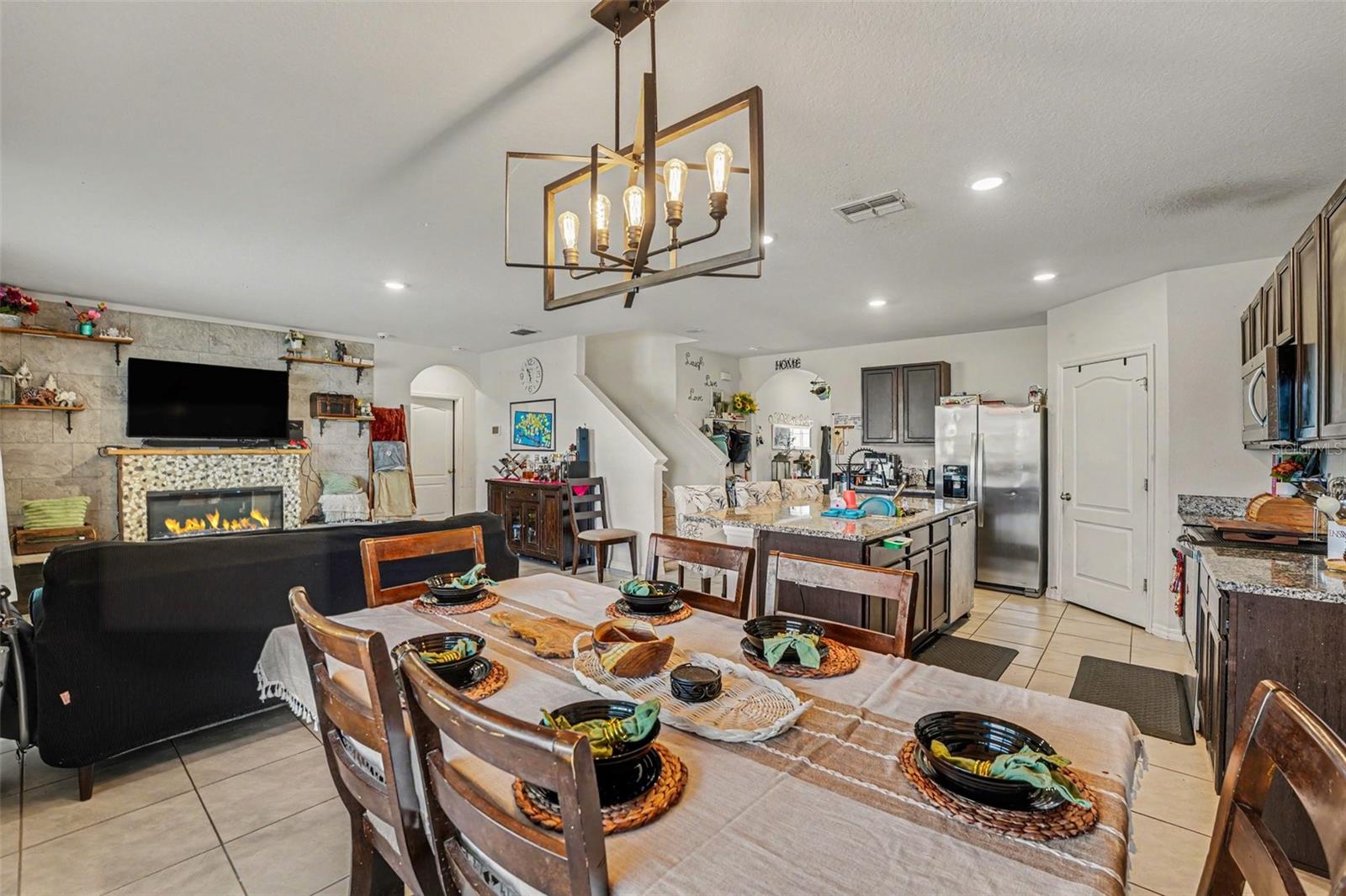 502 AUTUMN STREAM DR, AUBURNDALE, FL, 33823