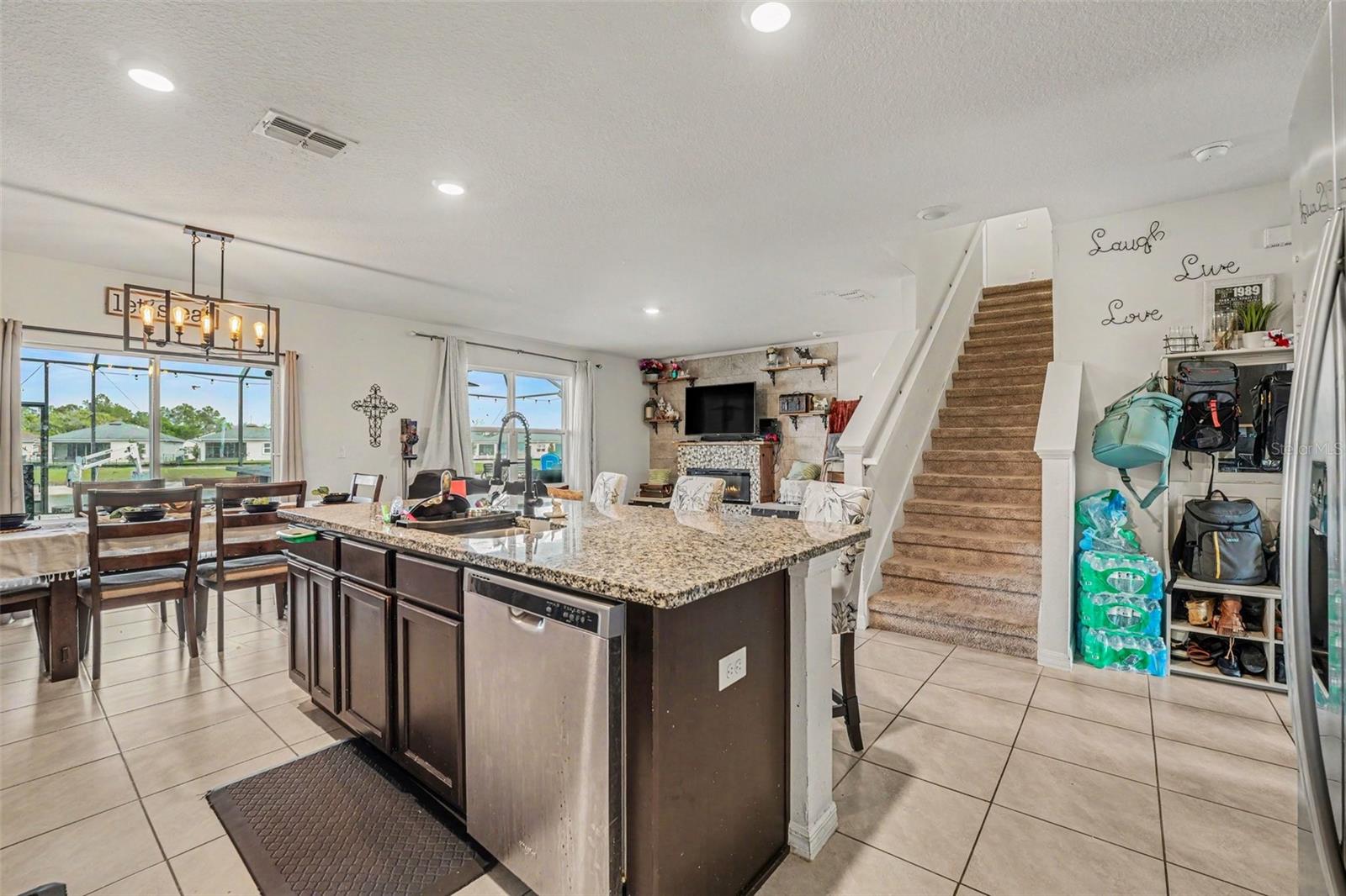 502 AUTUMN STREAM DR, AUBURNDALE, FL, 33823