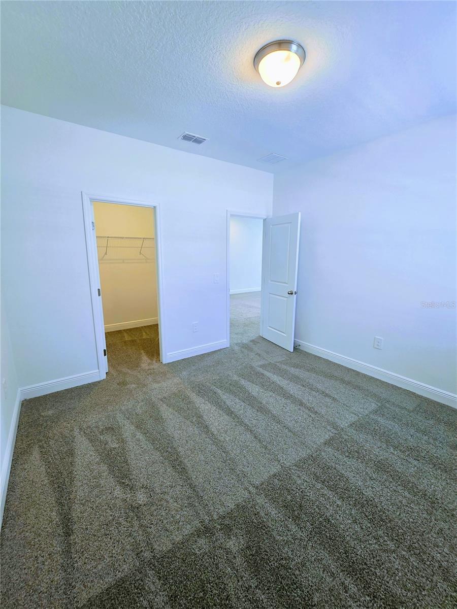 2232 HEN ROAD, MINNEOLA, FL, 34715
