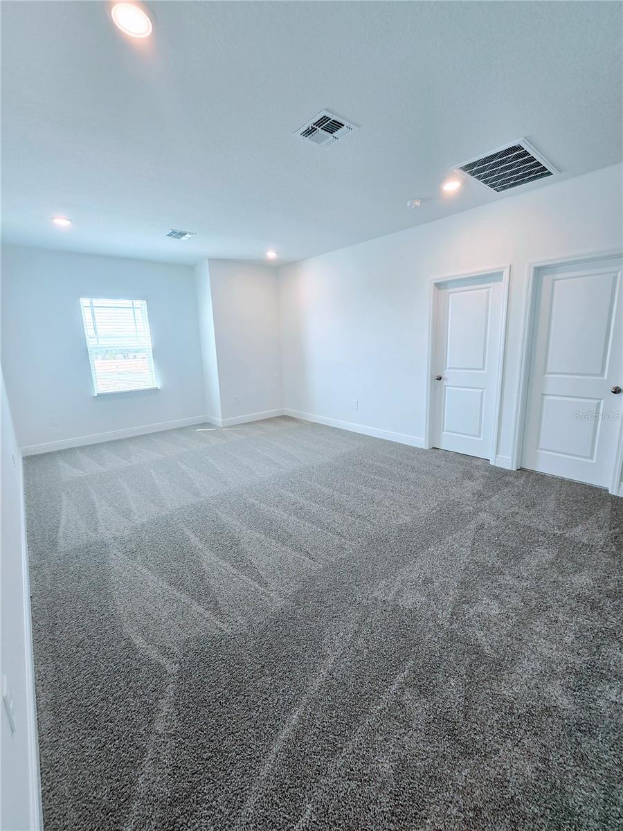 2232 HEN ROAD, MINNEOLA, FL, 34715