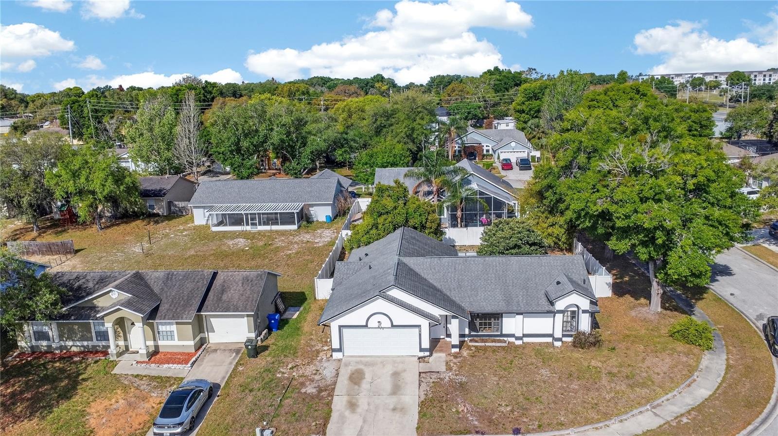 2075 HEDGEROW CIR, OCOEE, FL, 34761