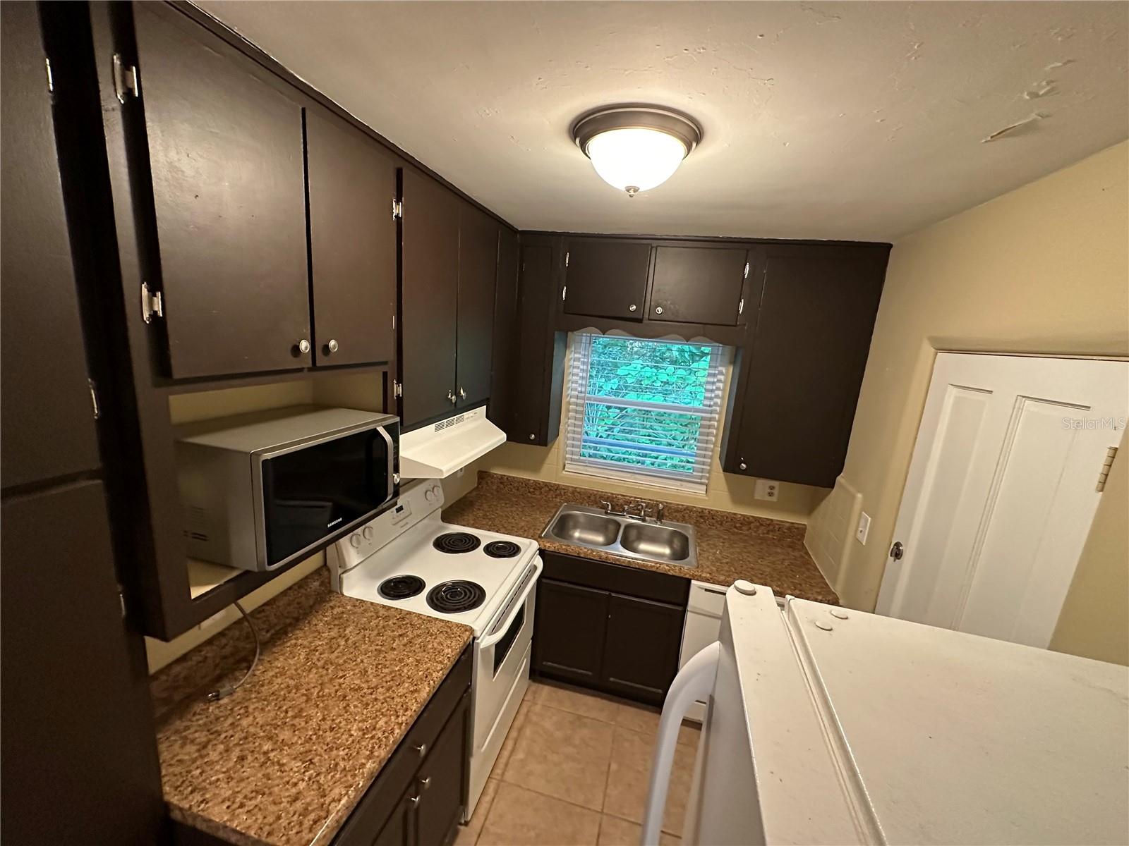 1633 E LIVINGSTON ST, ORLANDO, FL, 32803