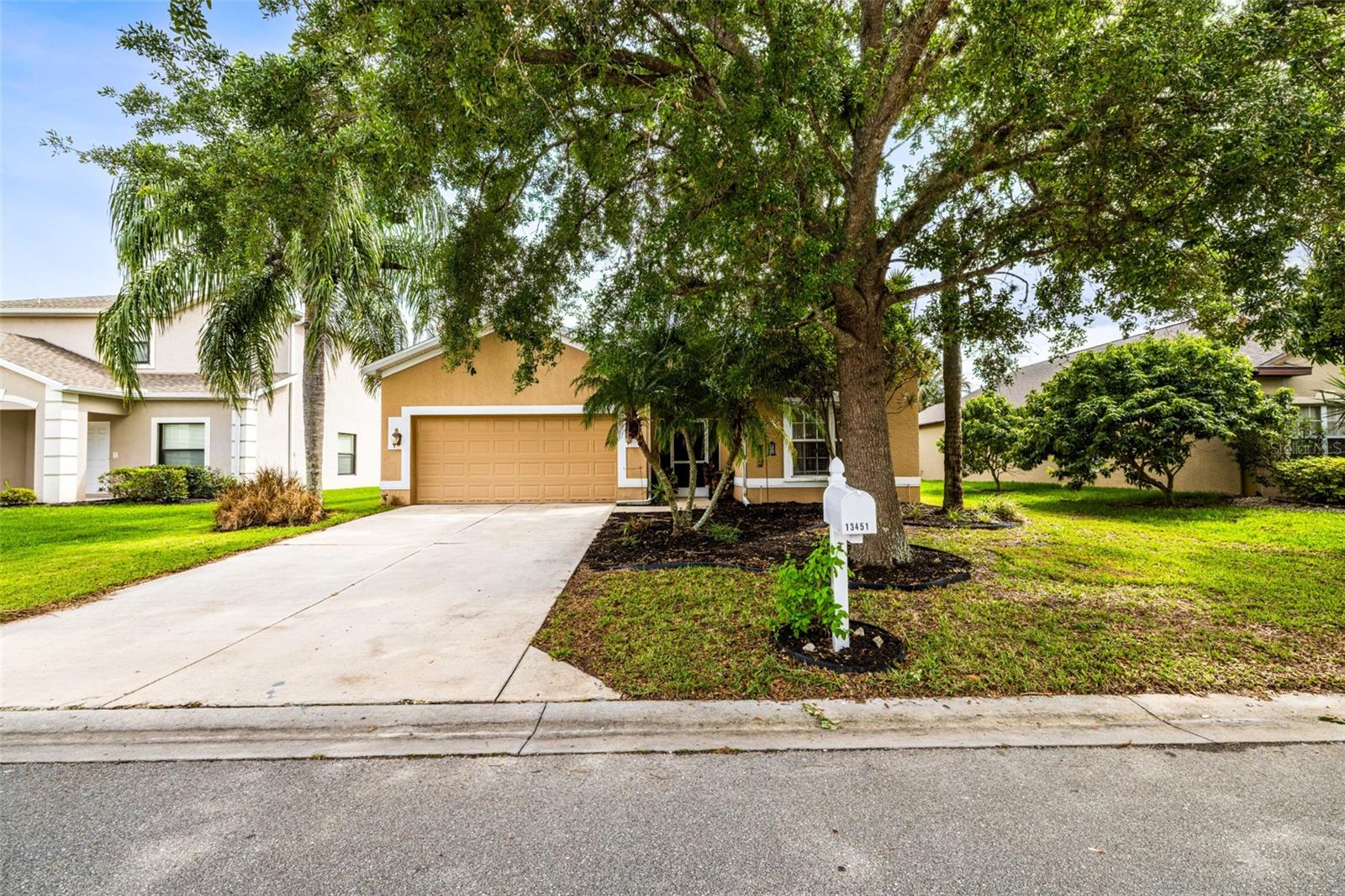 13451 HAMPTON PARK CT, FORT MYERS, FL, 33913