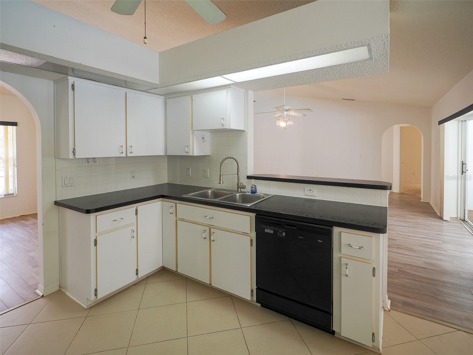 6 COLUBRINA CT, HOMOSASSA, FL, 34446