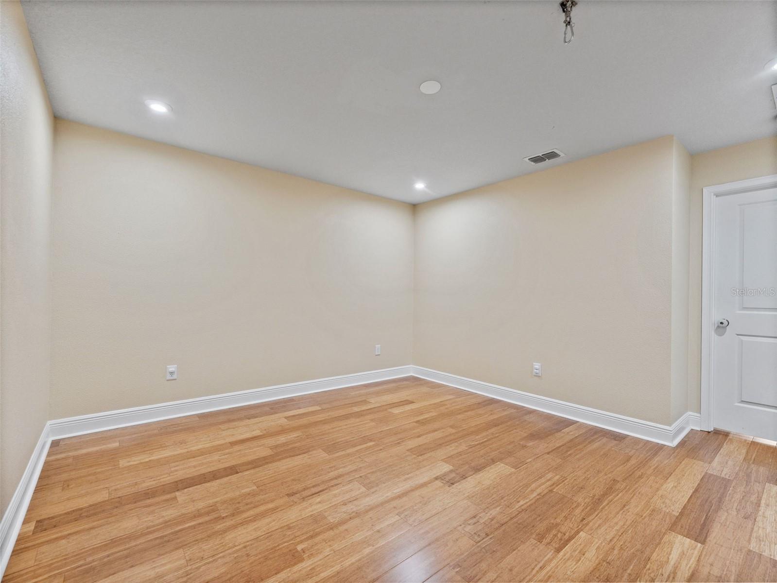5845 GRAND SONATA, TAMPA, FL, 33558