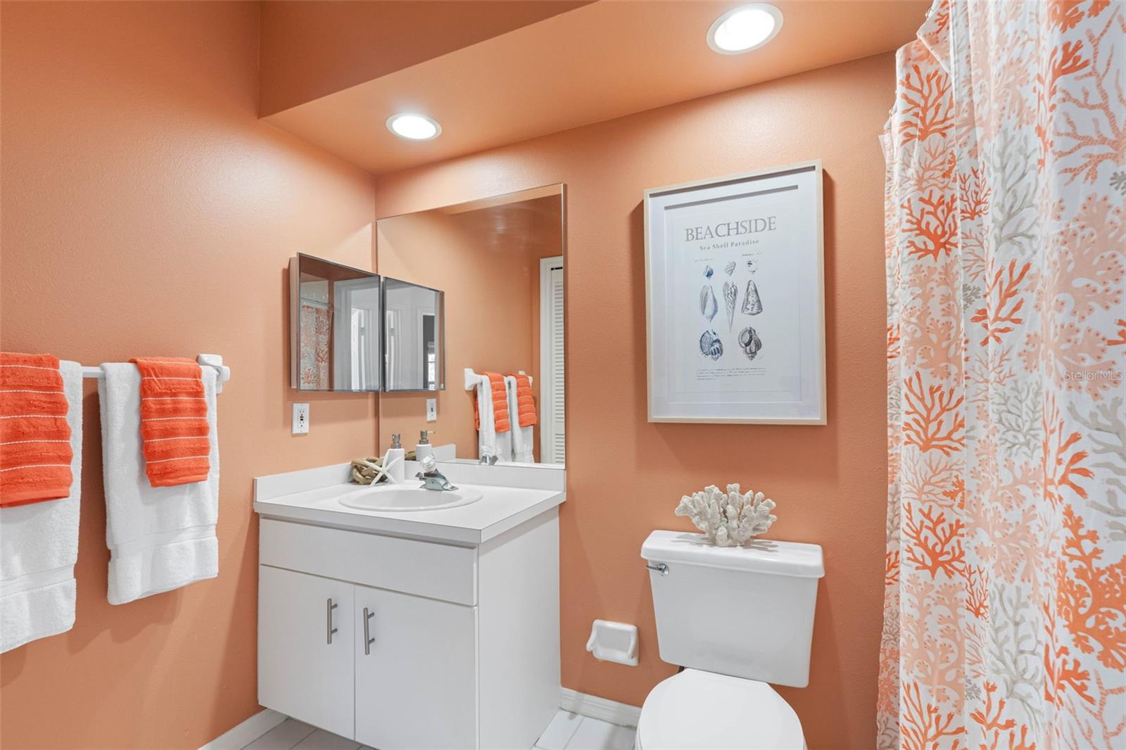 ... Guest Bathtroom 5 X 9... Tub With Shower..