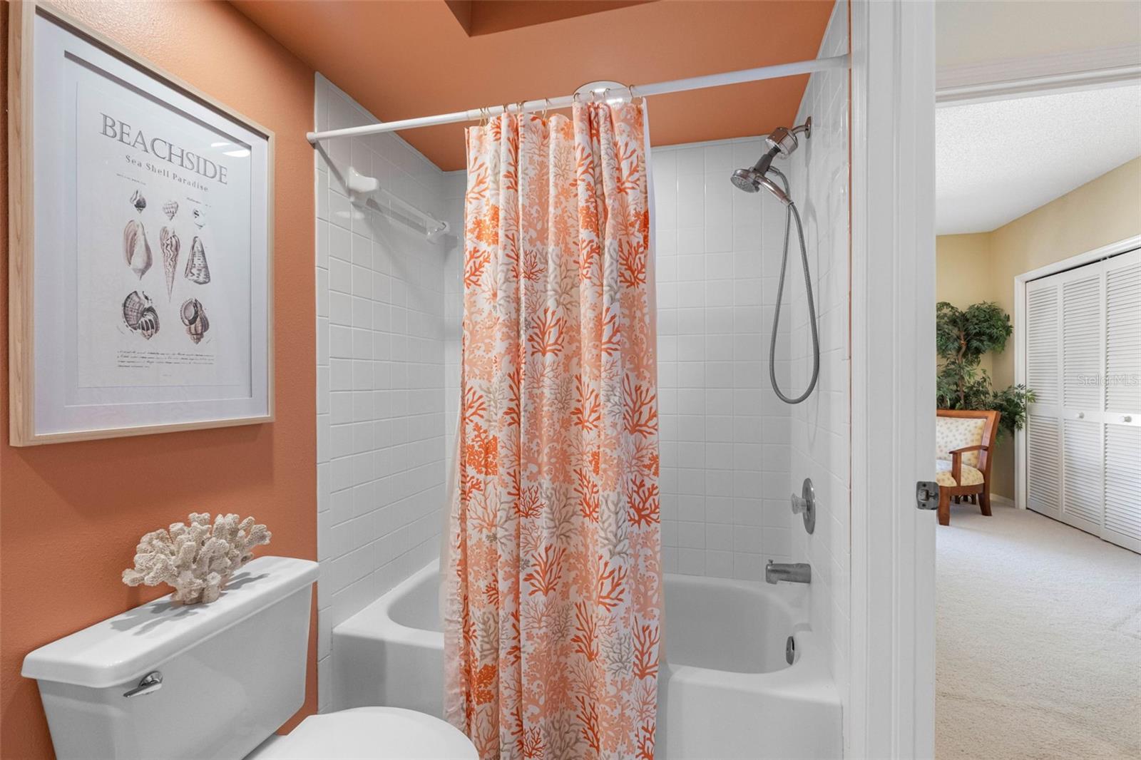 ... Guest Bathroom is Rigth Next to Main Guest Bedroom ..