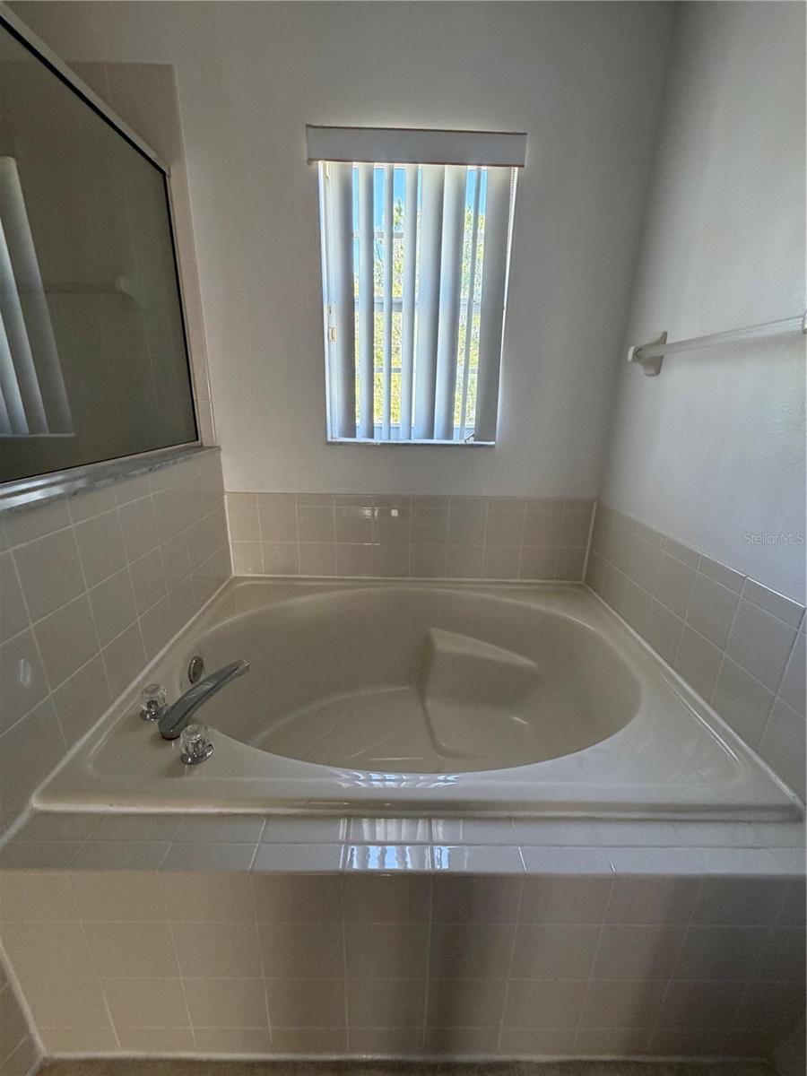 48 CORDONA DR, KISSIMMEE, FL, 34758