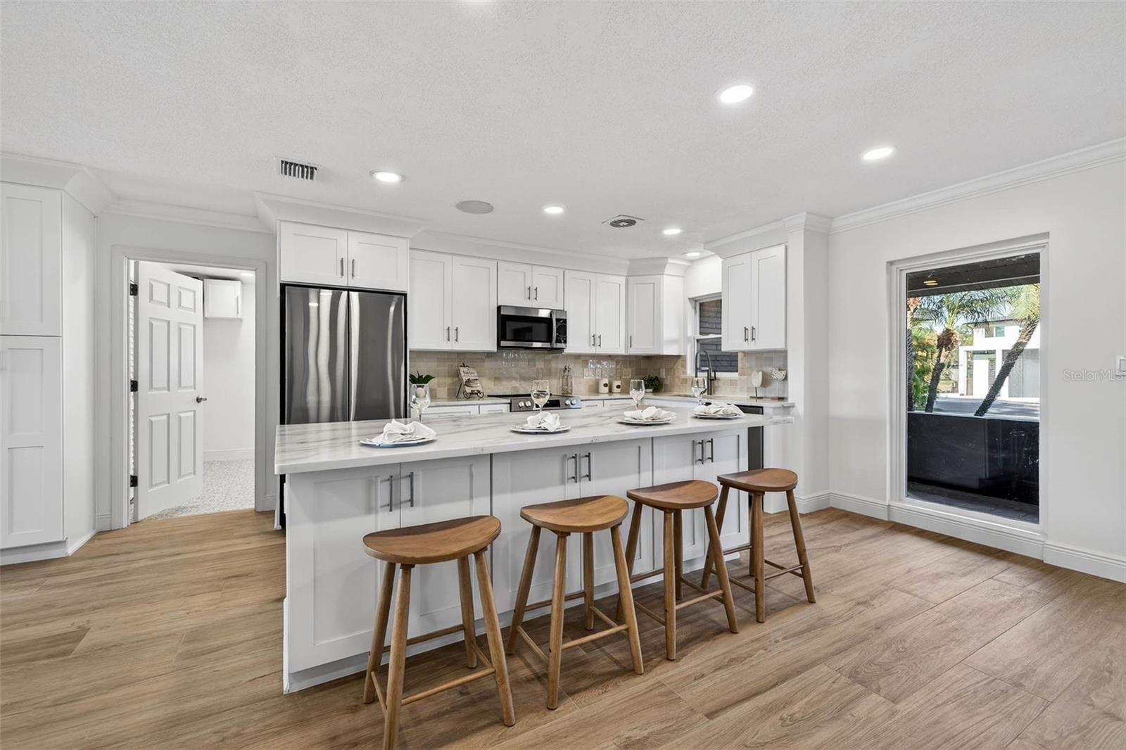 4790 VENETIAN BLVD NE, ST PETERSBURG, FL, 33703