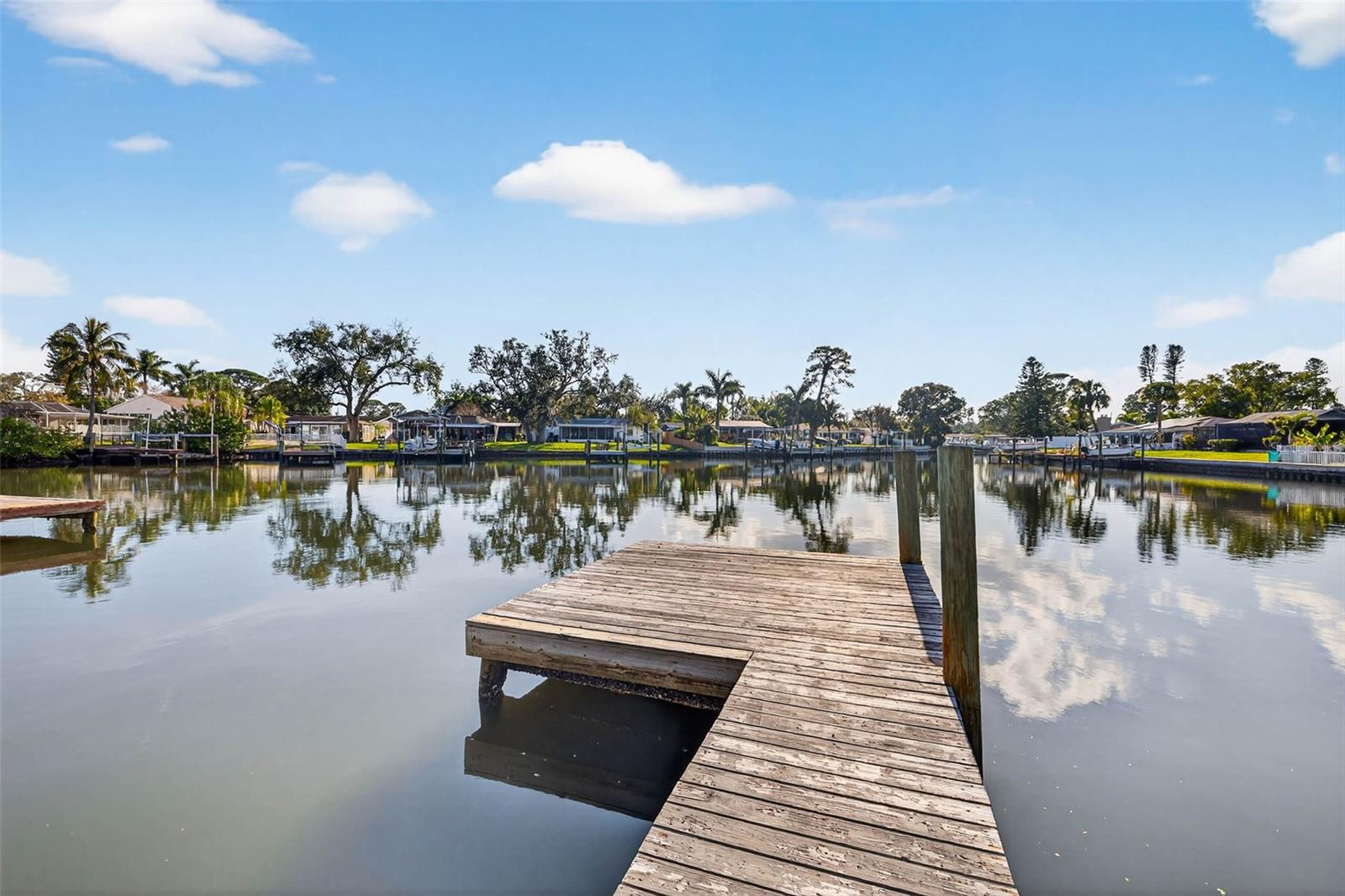 4790 VENETIAN BLVD NE, ST PETERSBURG, FL, 33703
